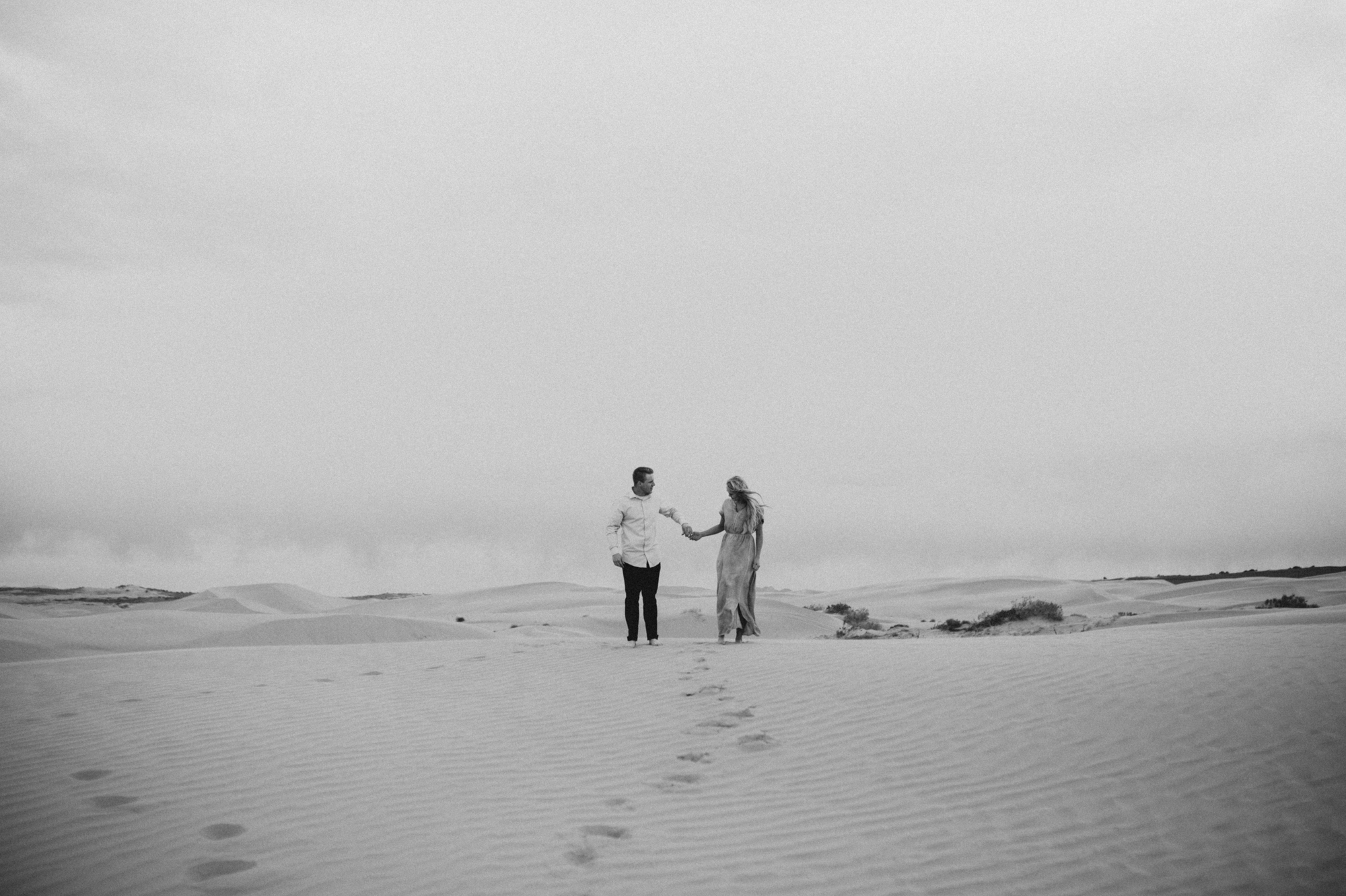 sand dune engagement session