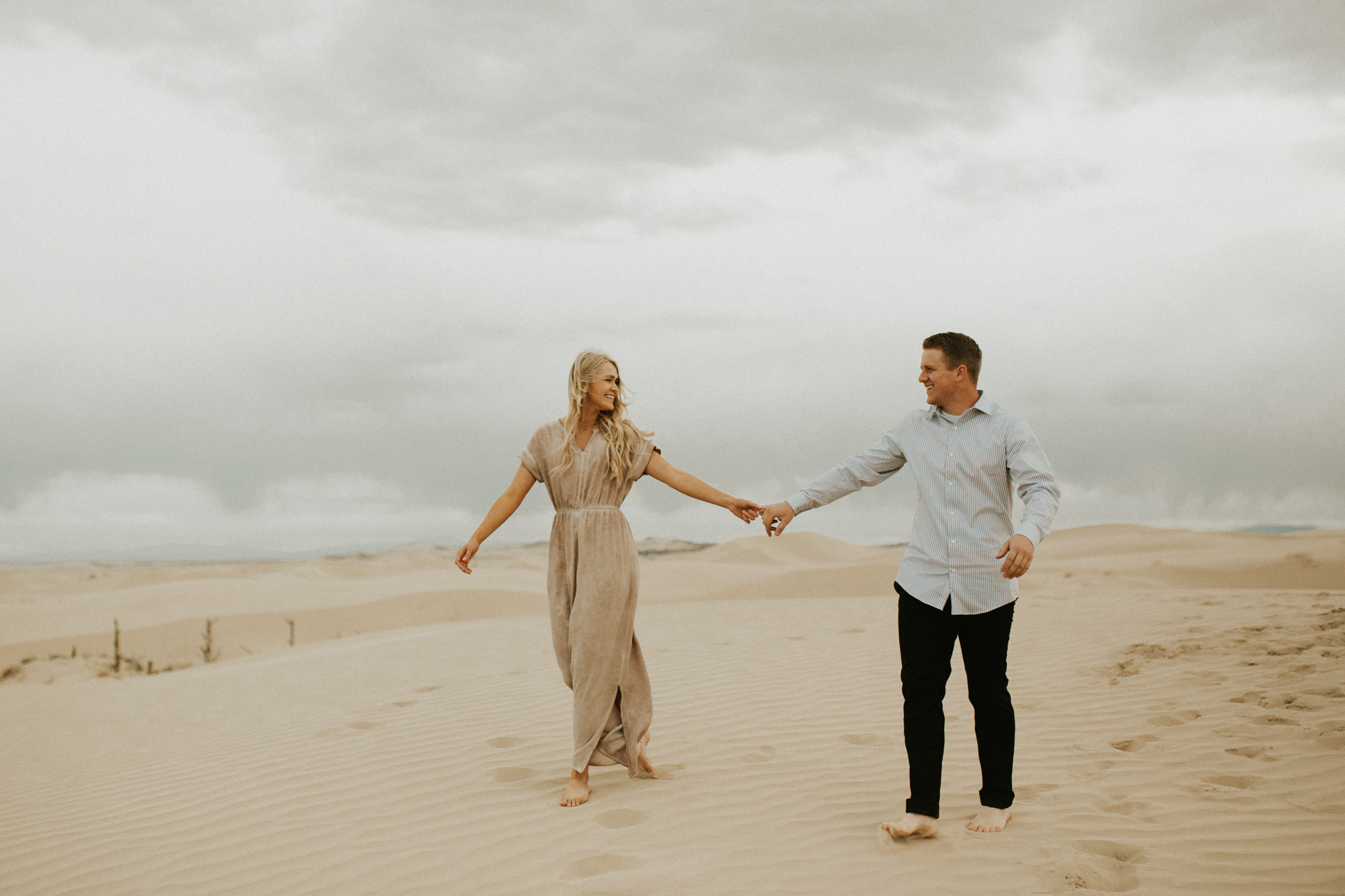 sand dune engagement session