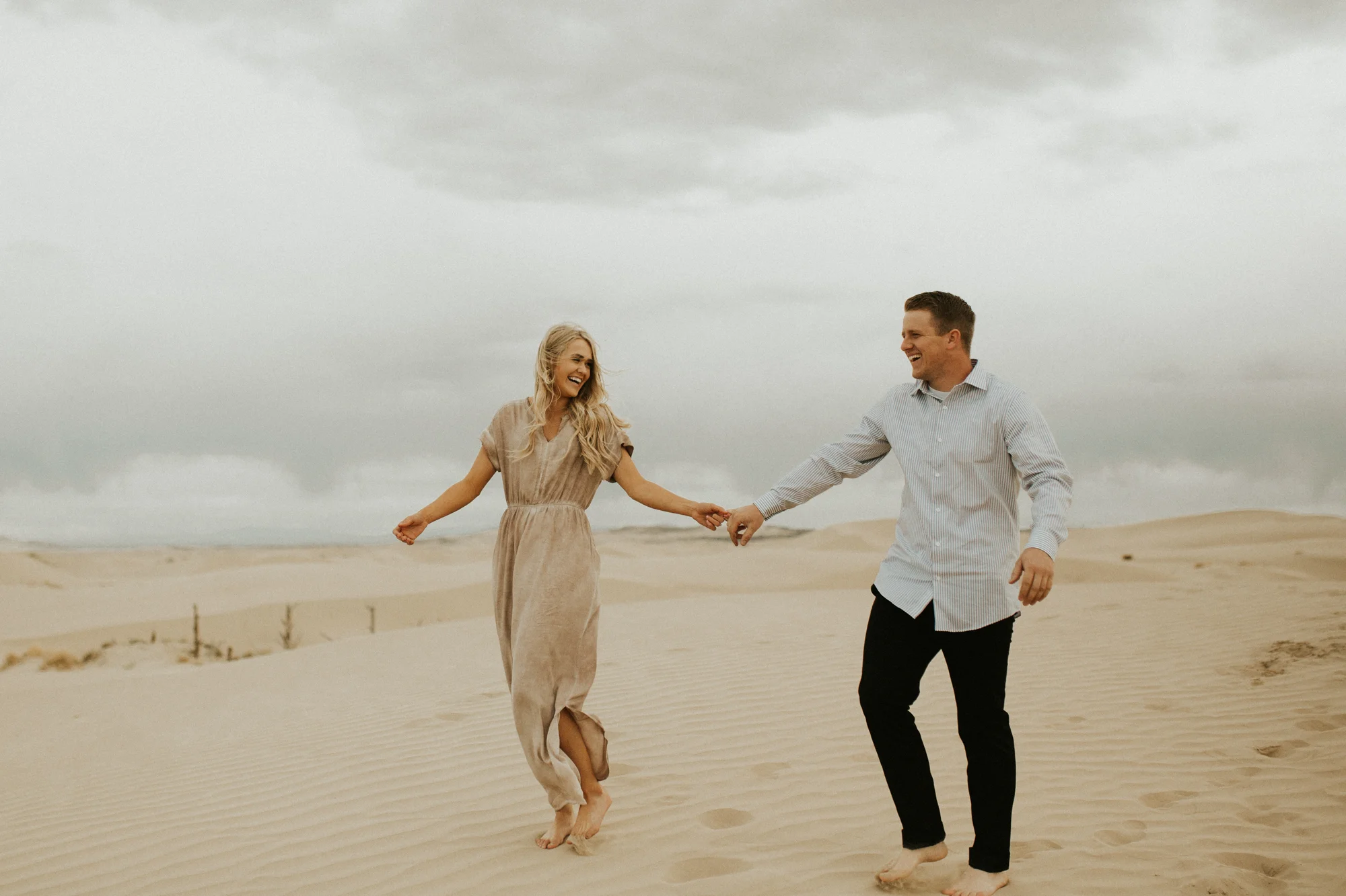 sand dune engagement session
