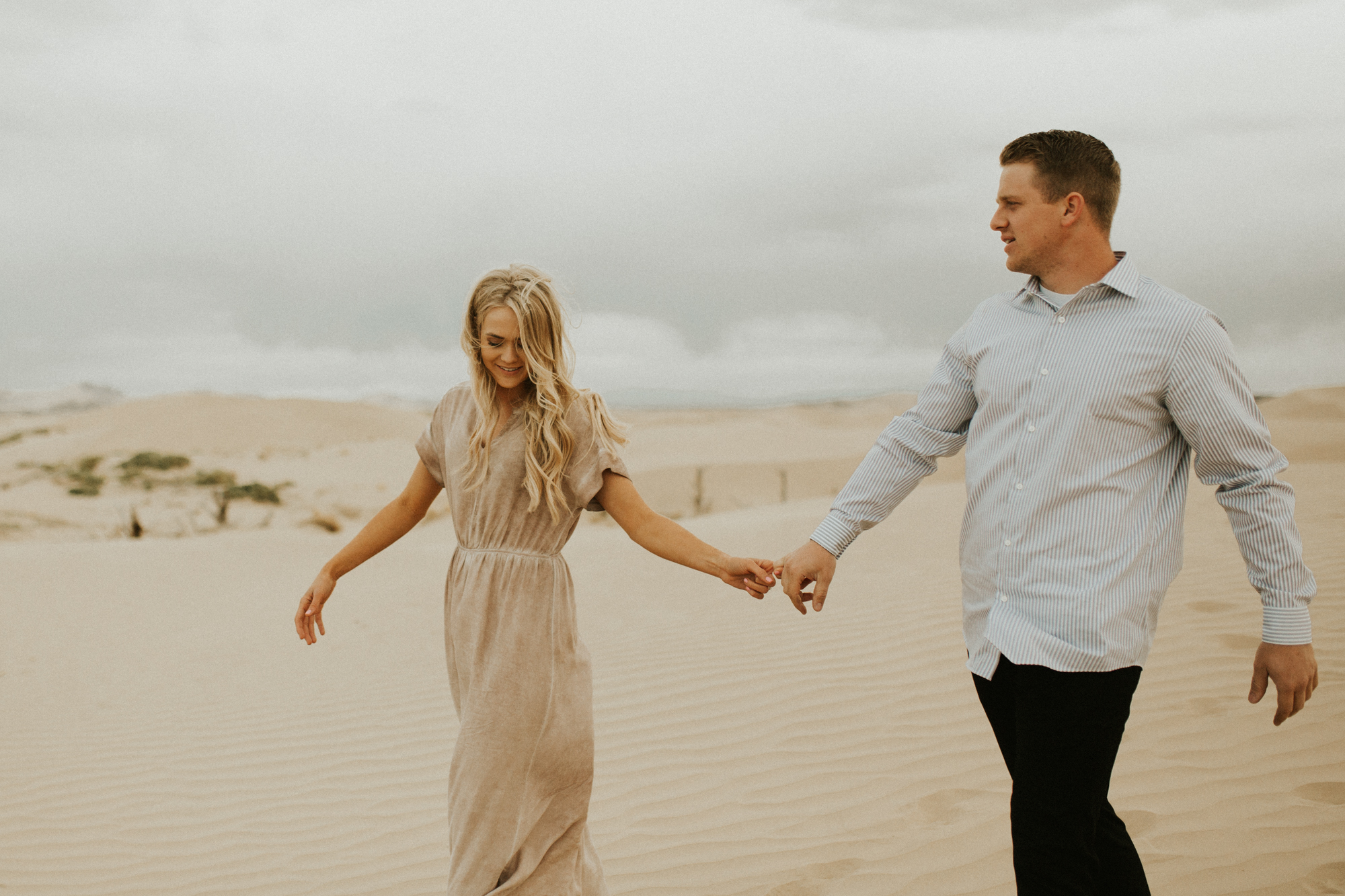 sand dune engagement session