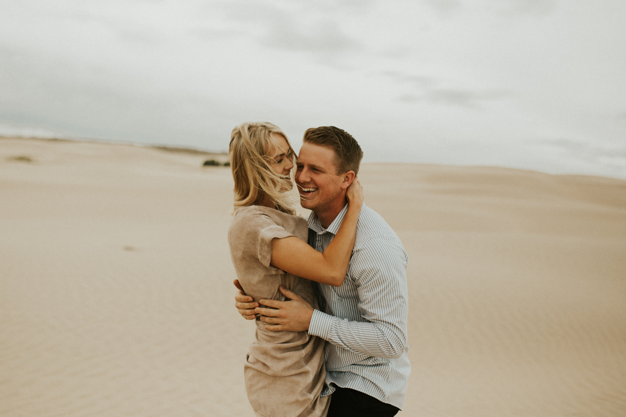 sand dune engagement session
