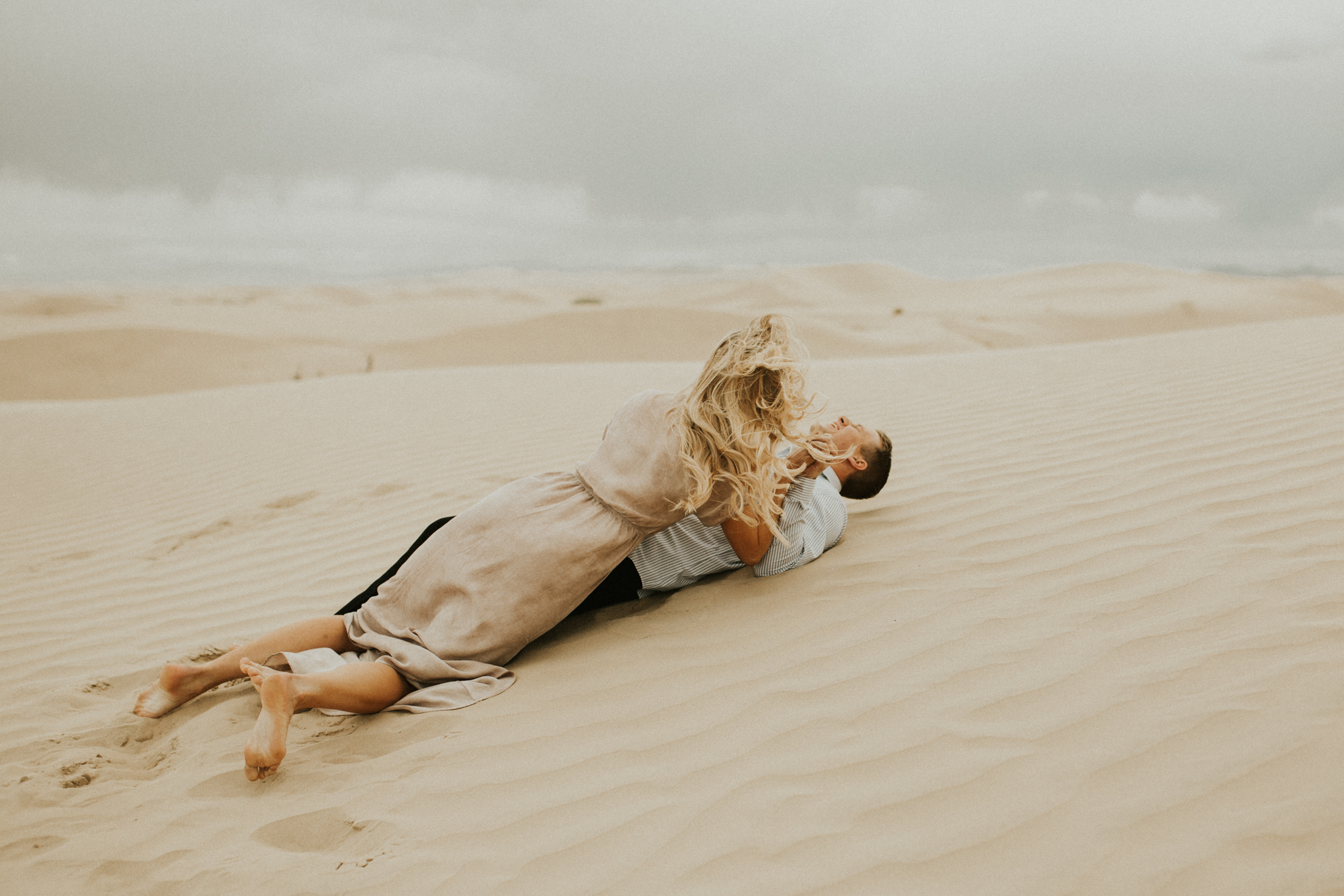 sand dune engagement session
