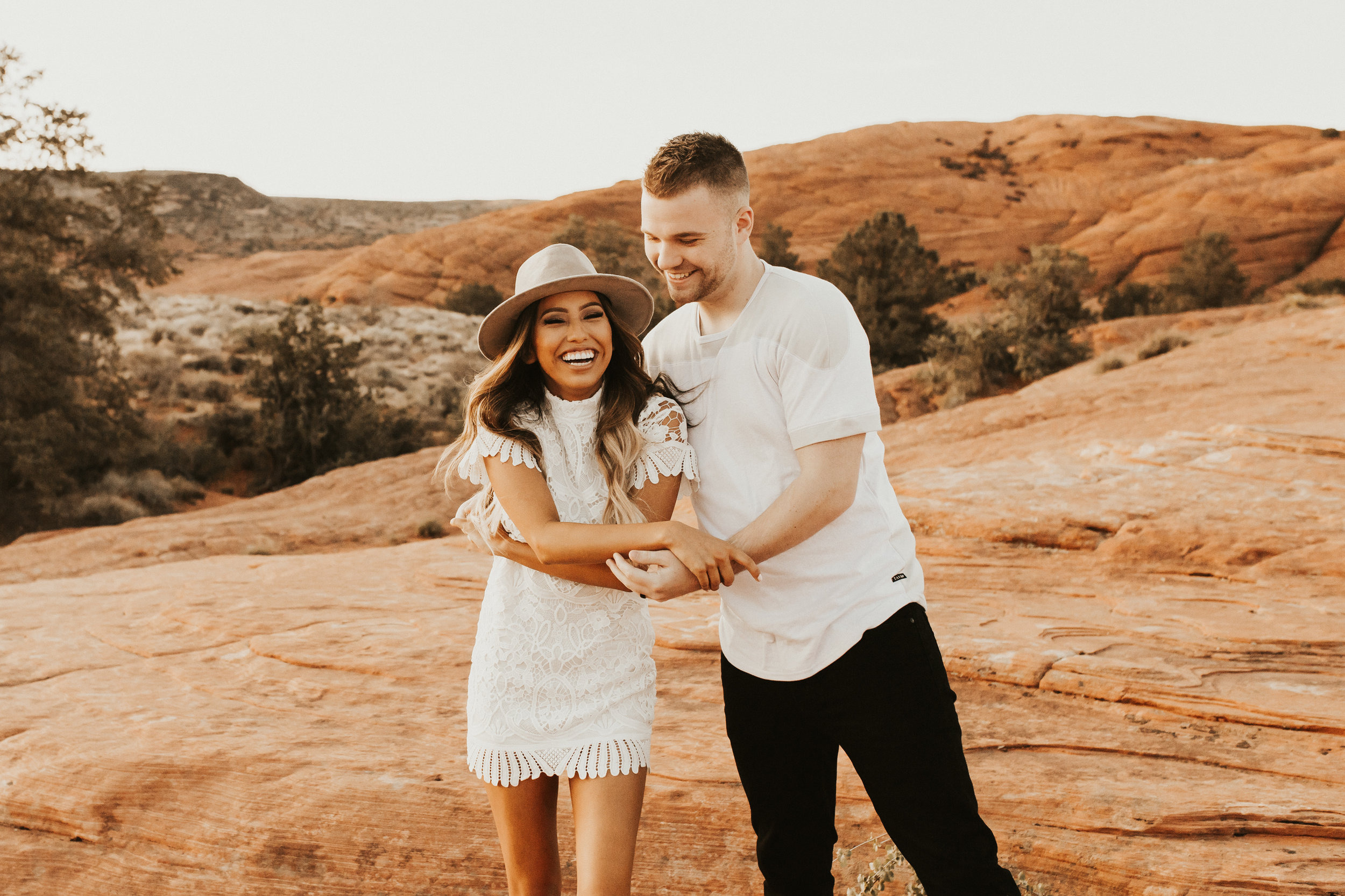 snow canyon state park engagement session
