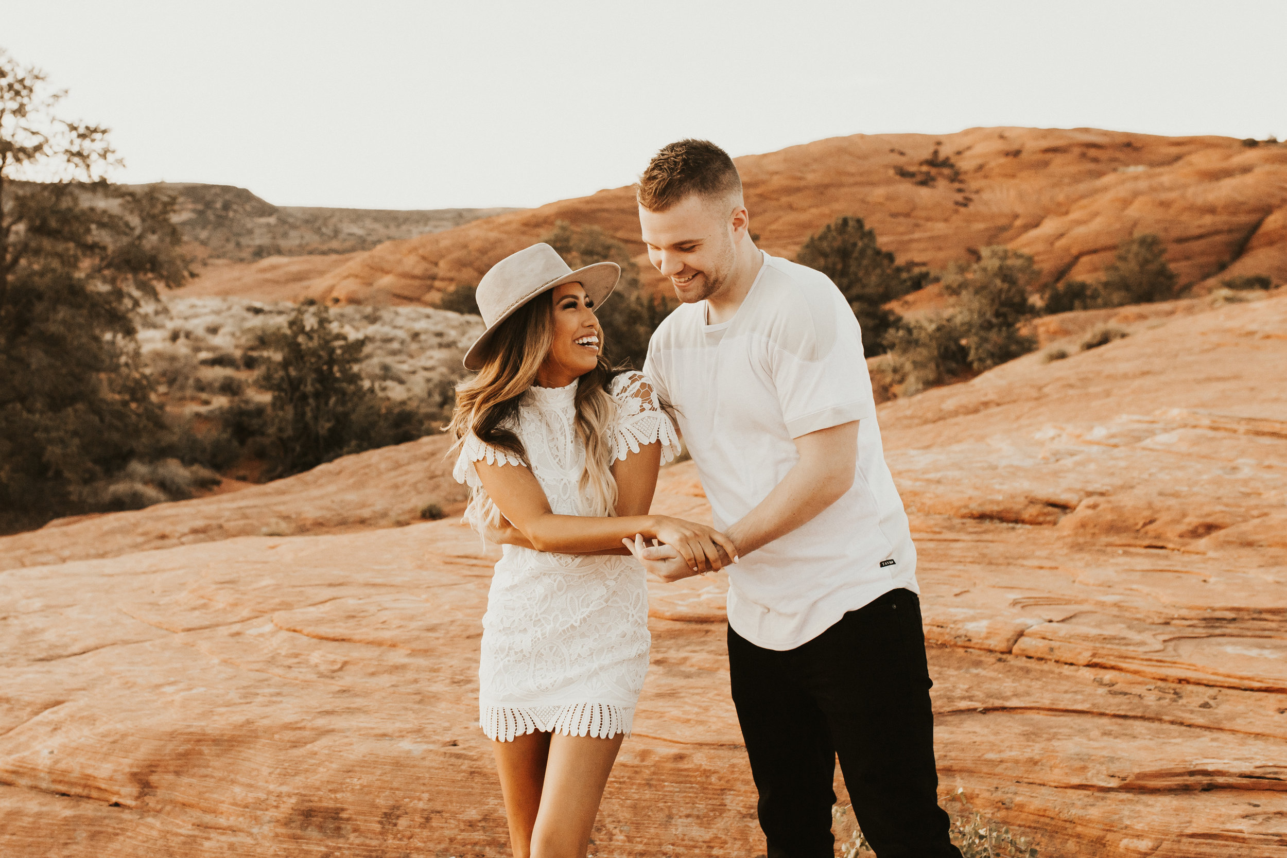 snow canyon state park engagement session
