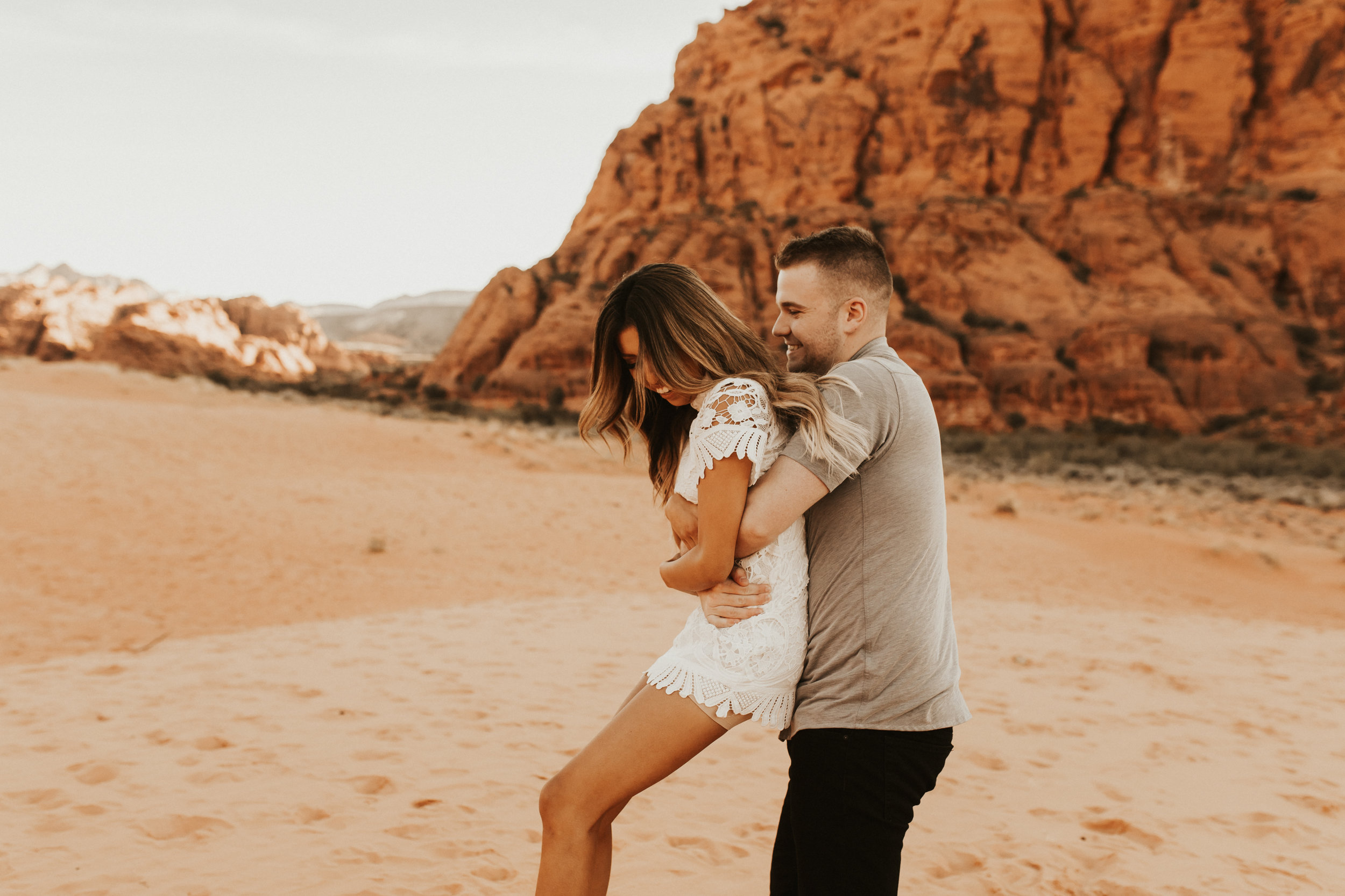 snow canyon state park engagement session