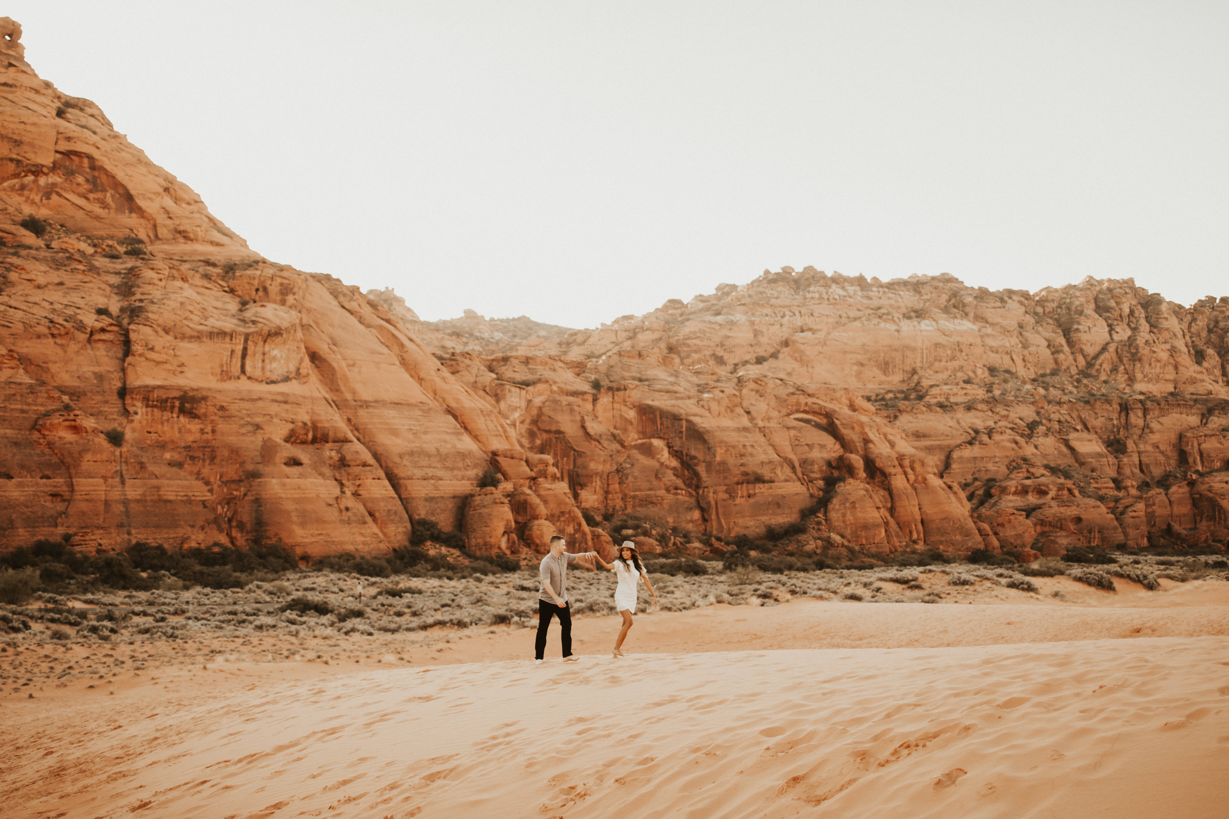 snow canyon state park engagement session