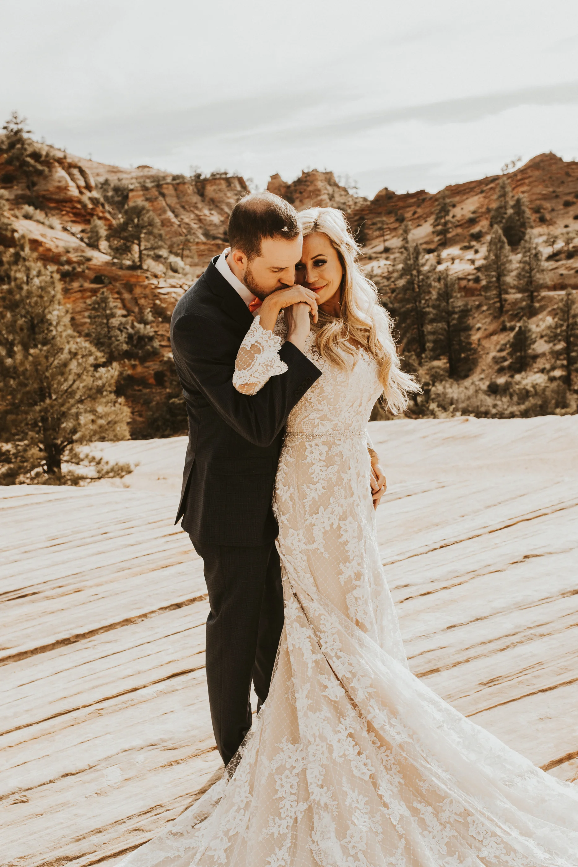 Zions national park bridal session