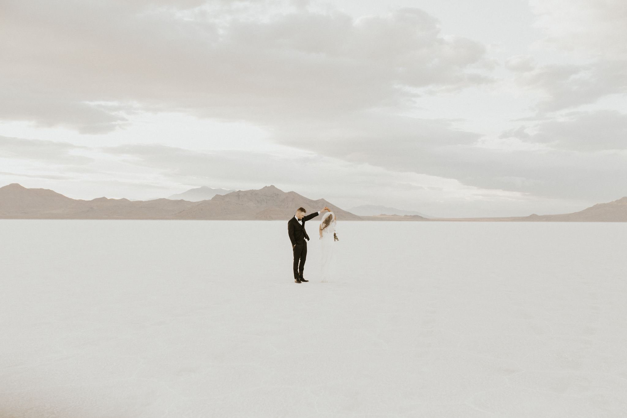 bonneville salt flats bridal session