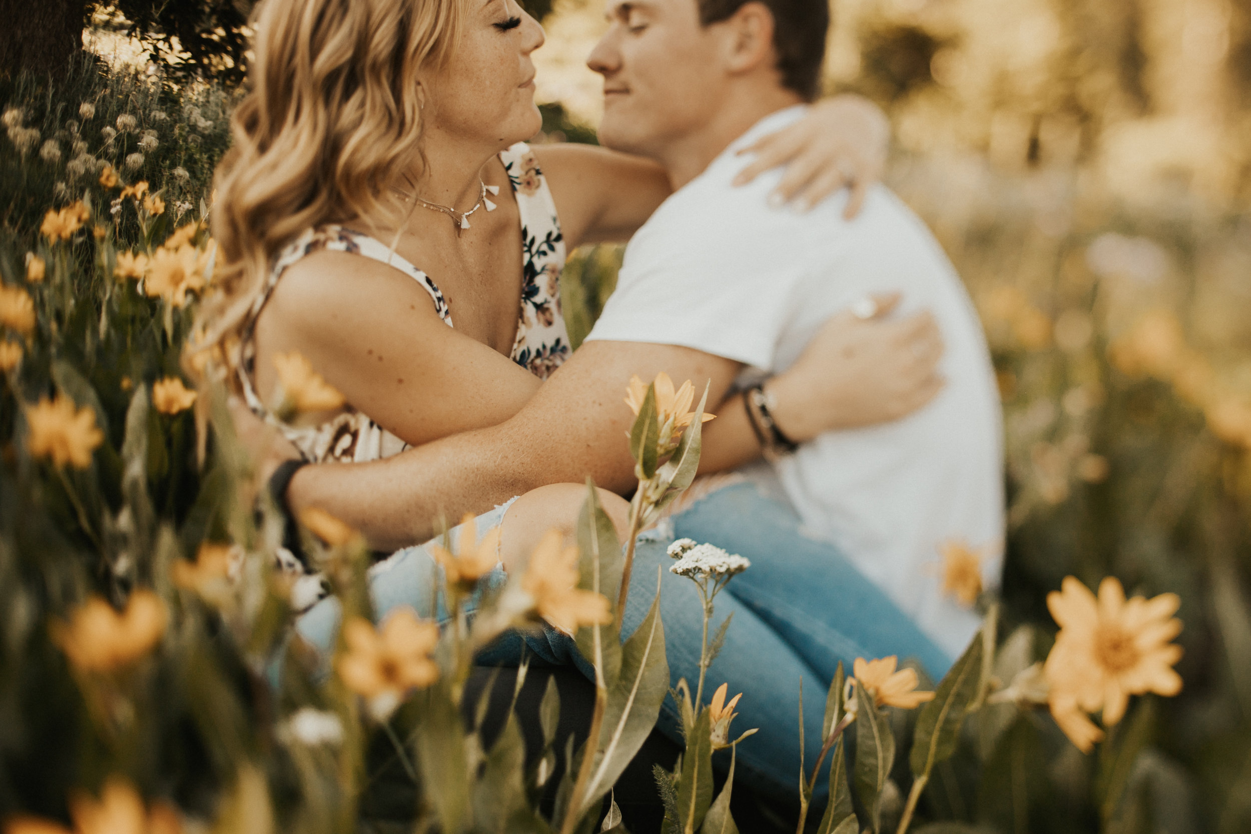 summer mountain engagement session