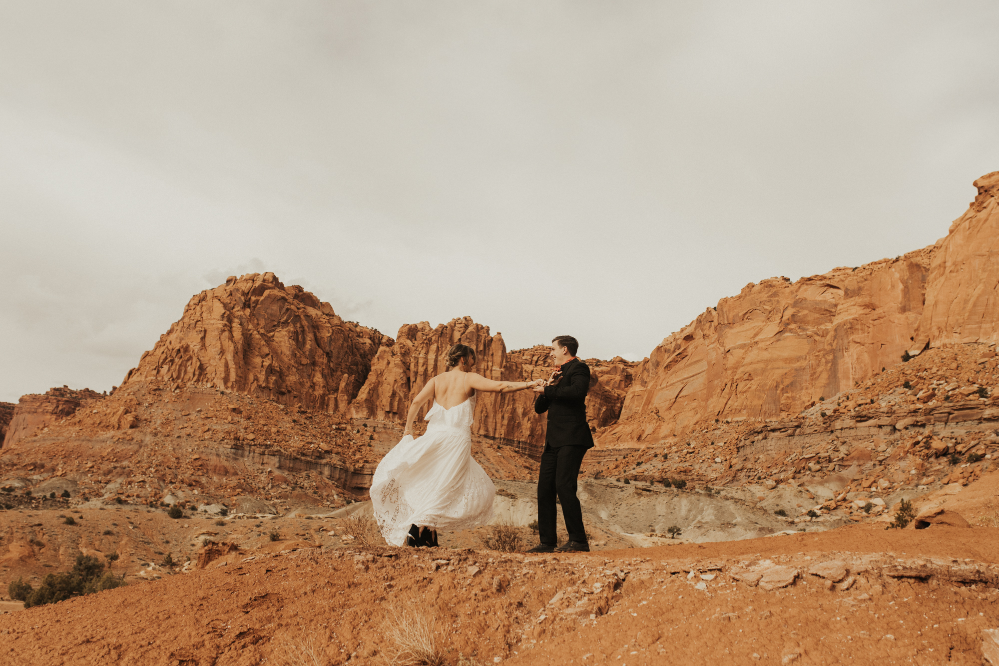 capitol reef national park elopement