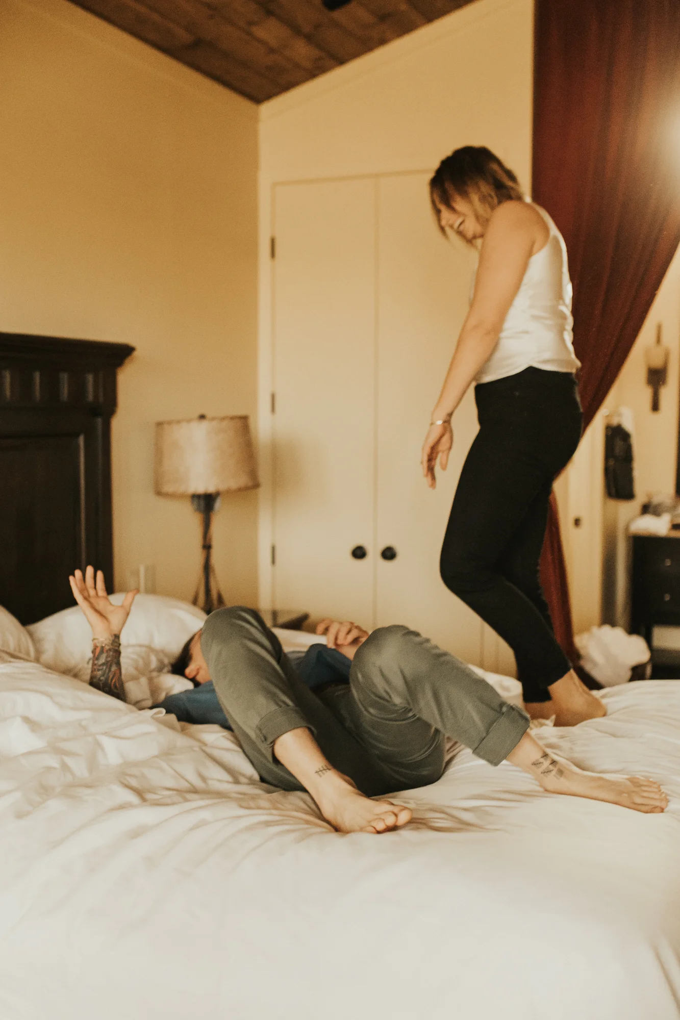 capitol reef national park engagement photoshoot