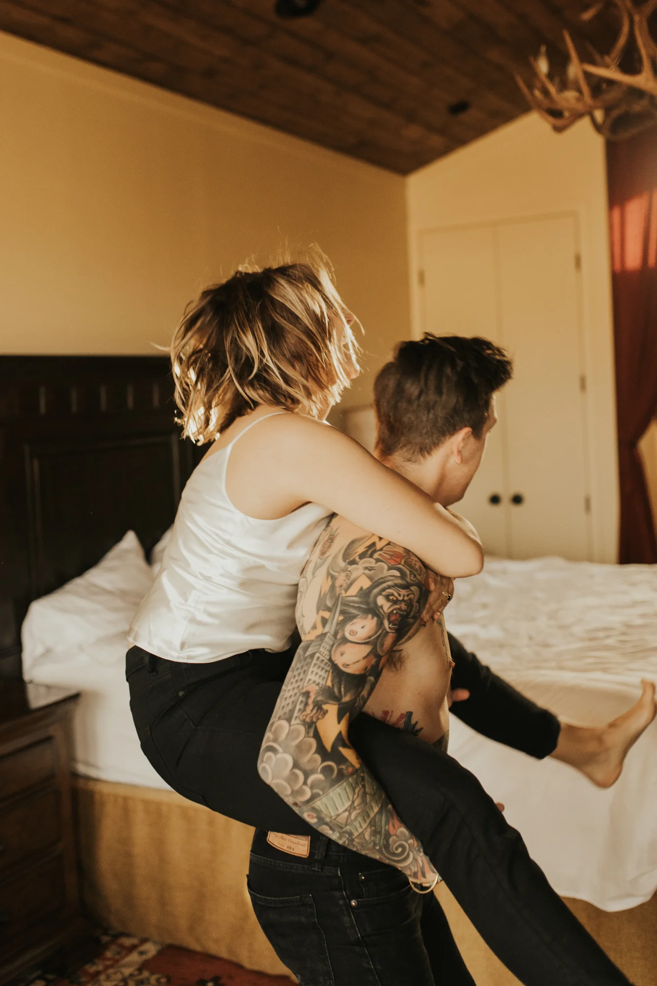 capitol reef national park engagement photoshoot