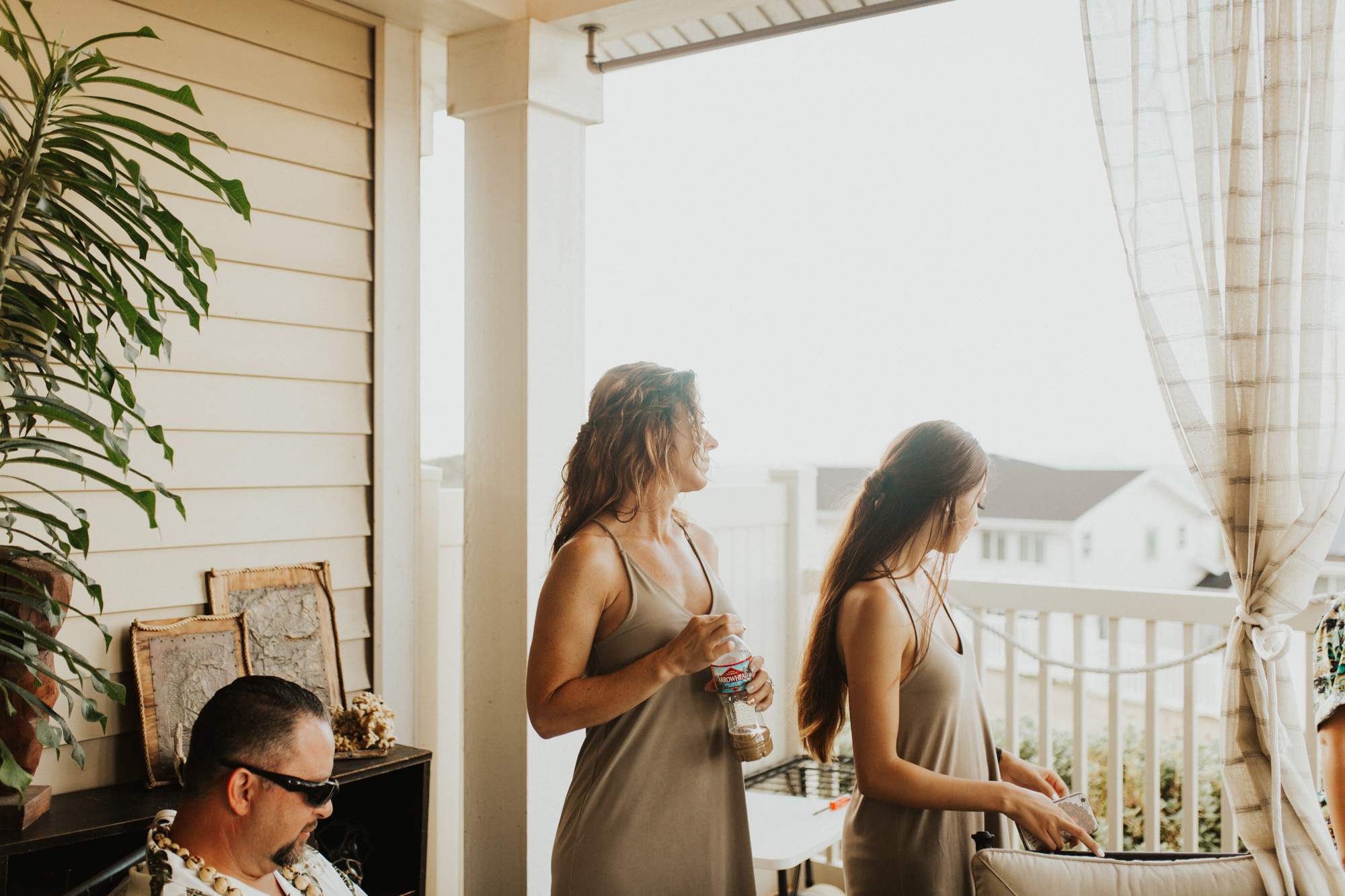 Oahu hawaii elopement wedding