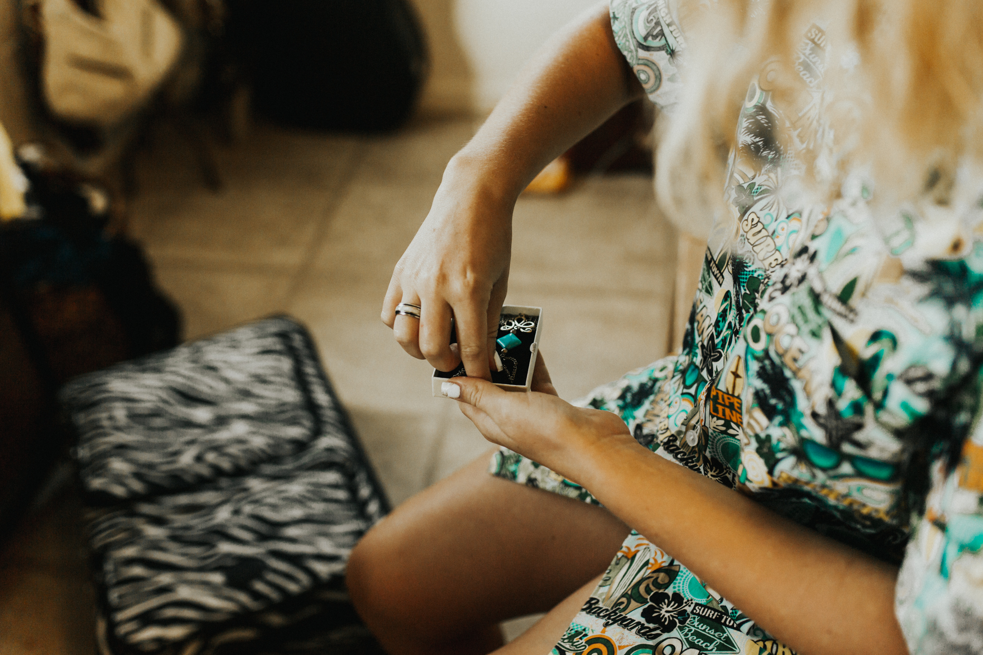 Oahu hawaii elopement wedding
