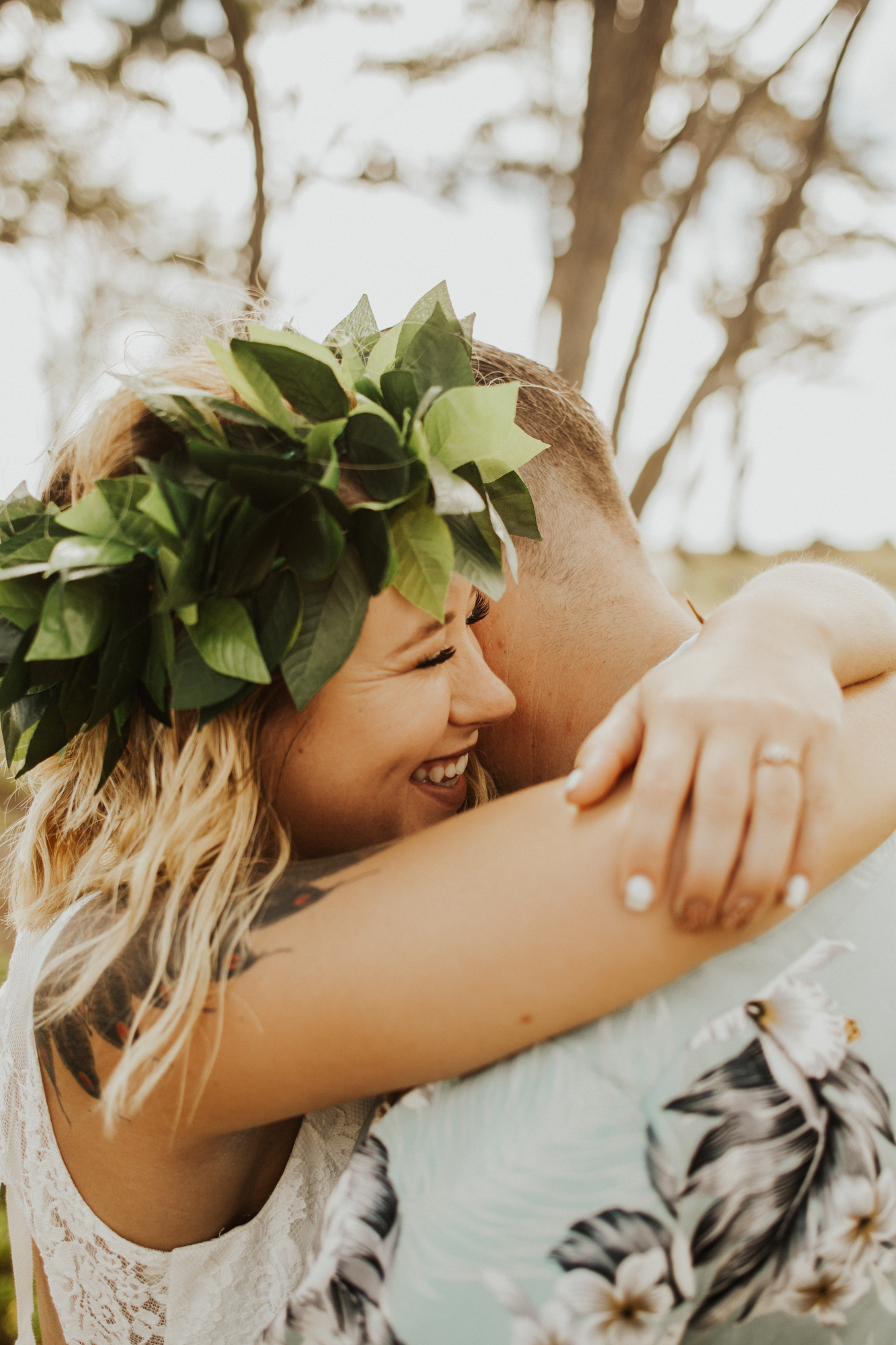 Oahu hawaii elopement wedding
