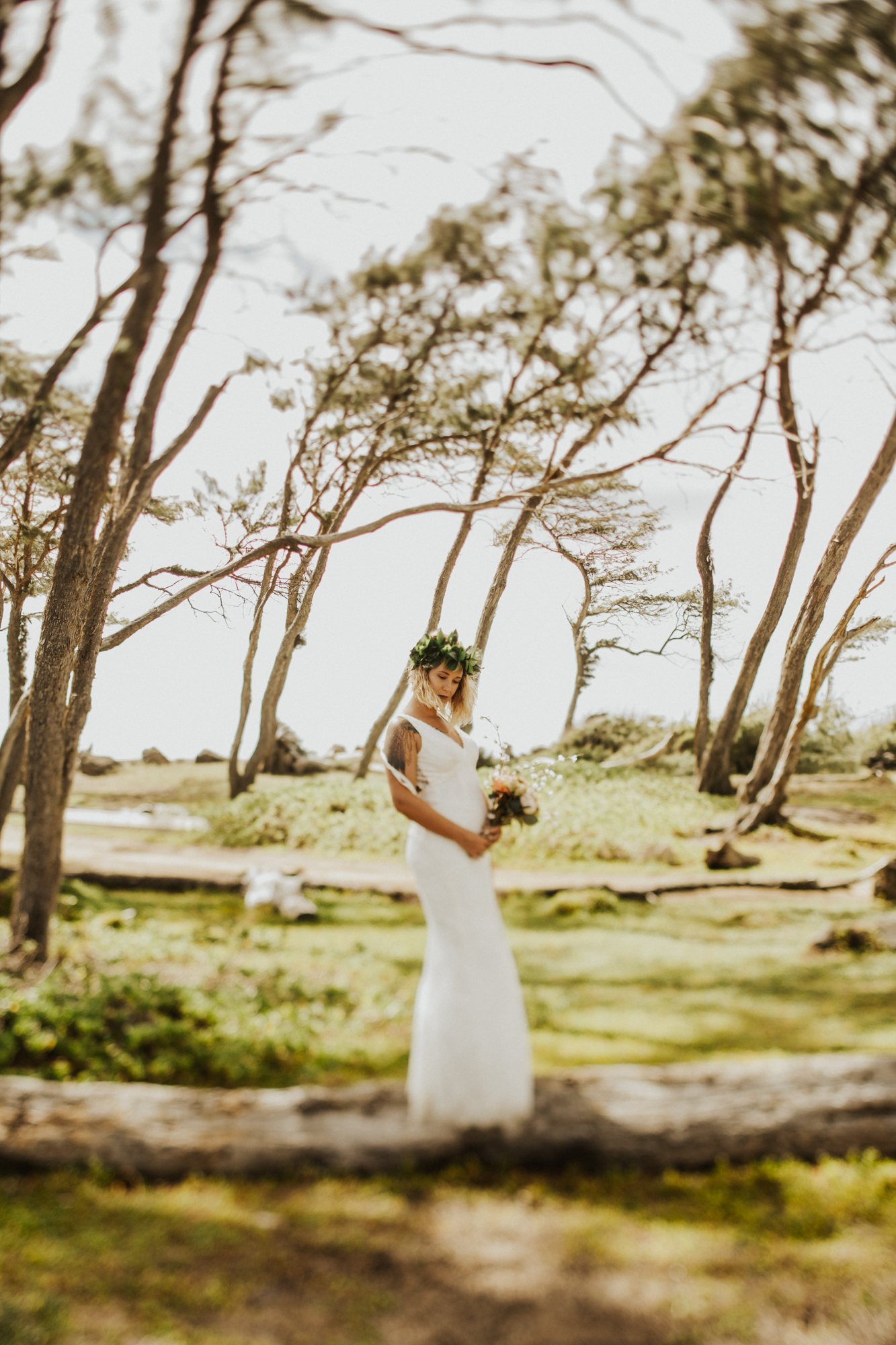 Oahu hawaii elopement wedding