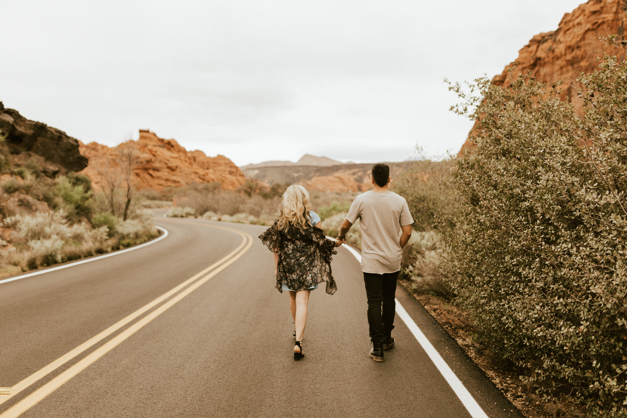 Zions national park engagement photos