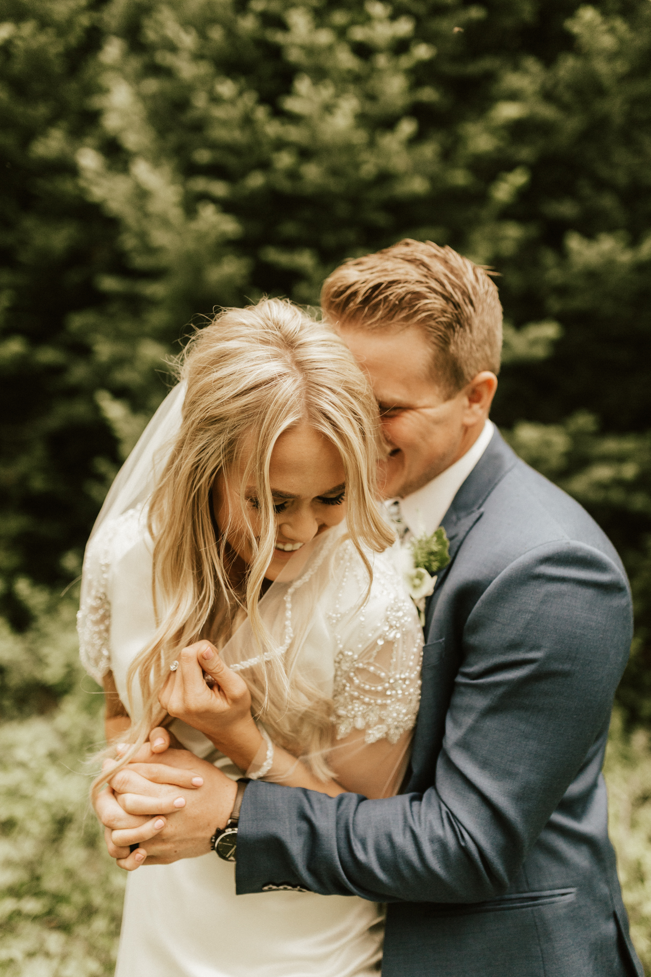 mountain forest bridal photos