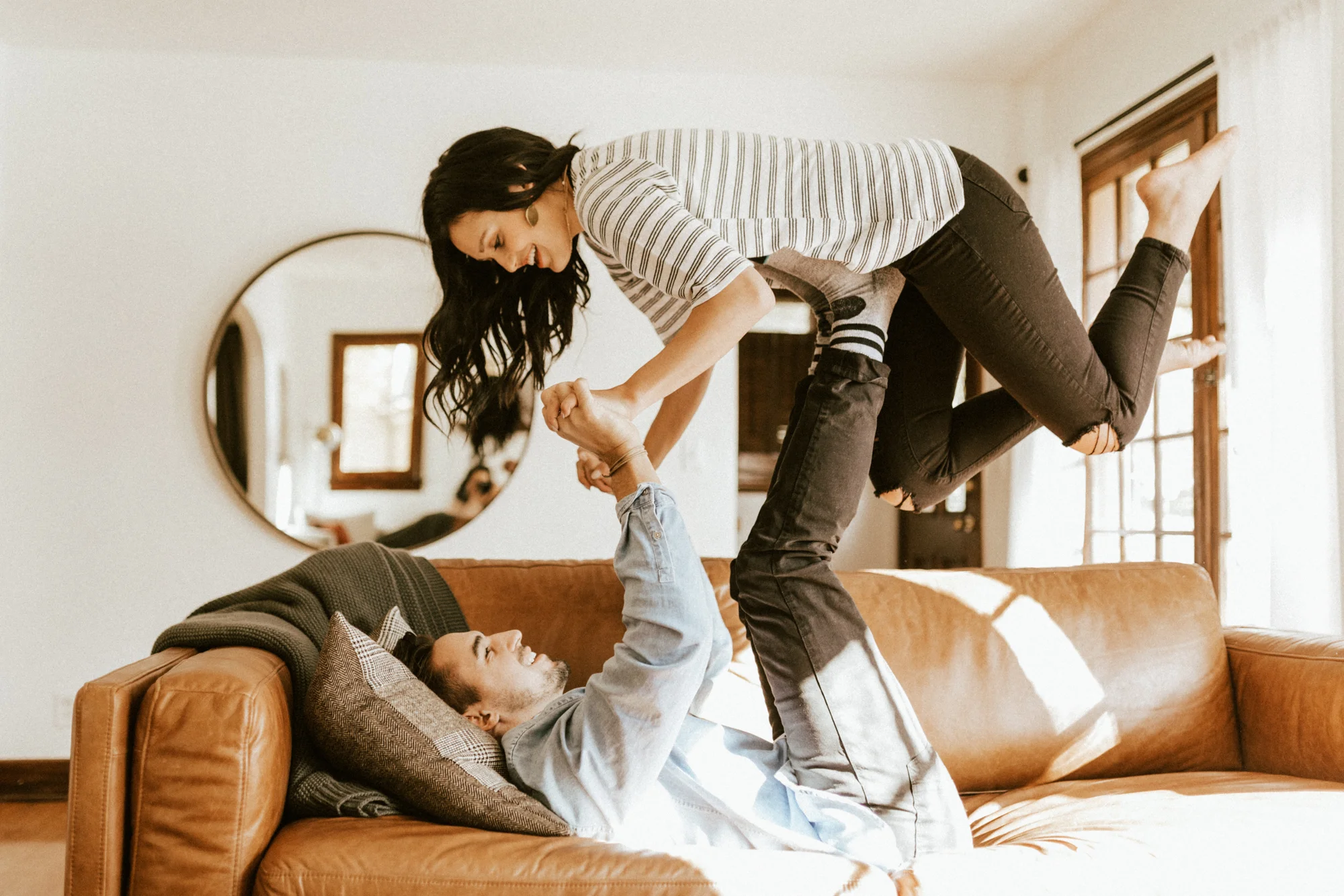 indoor engagement photoshoot