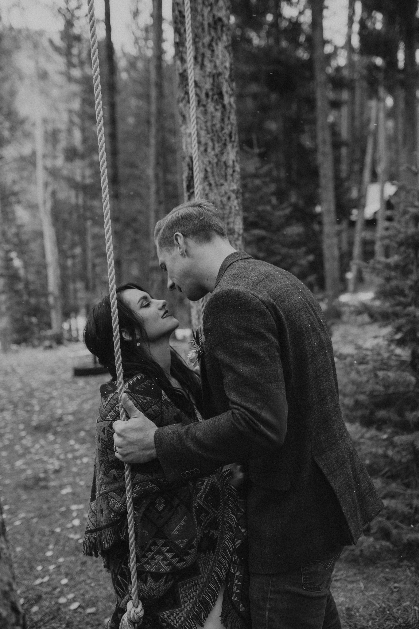 fall mountain cabin elopement wedding