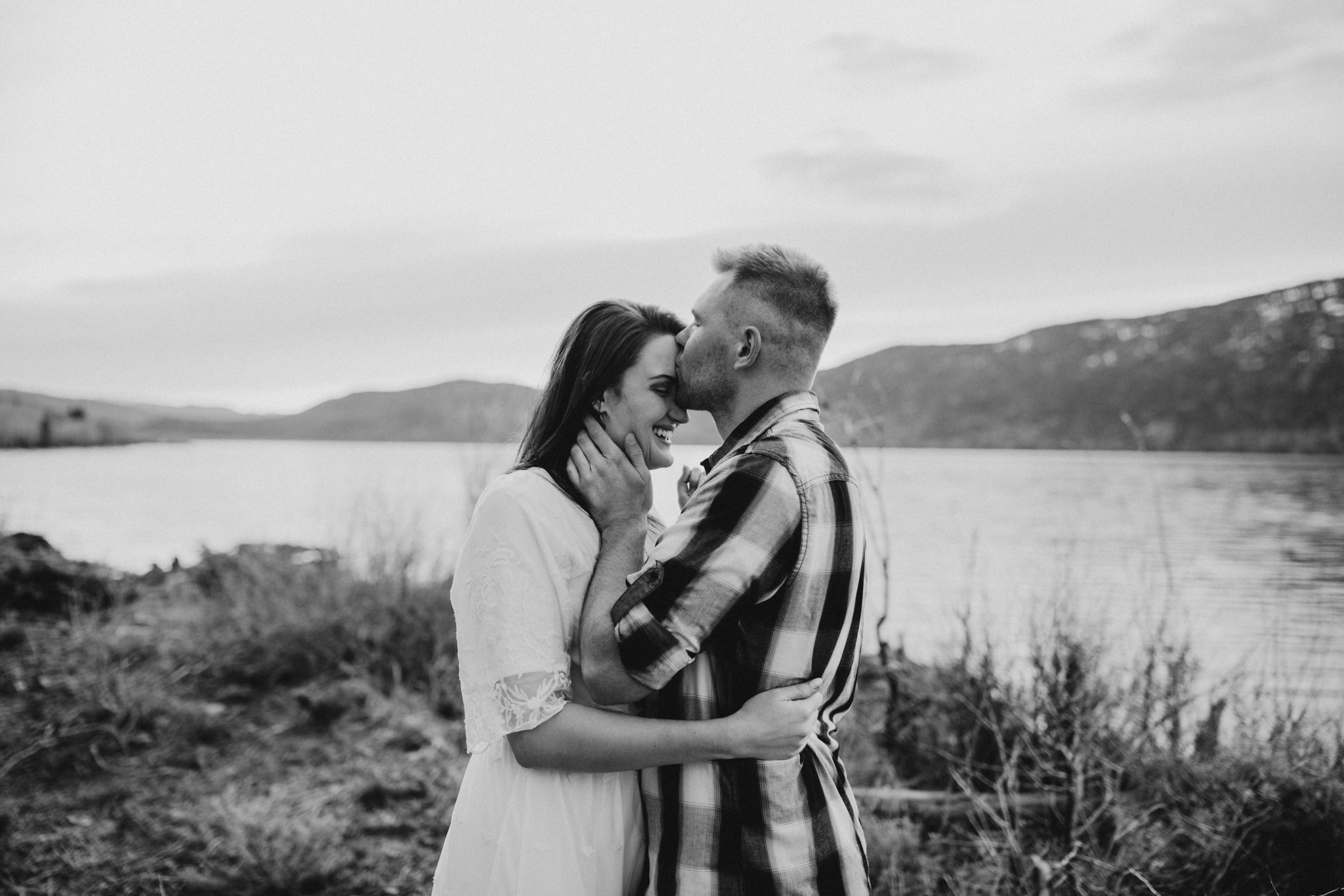 california Mountain lake engagement photos
