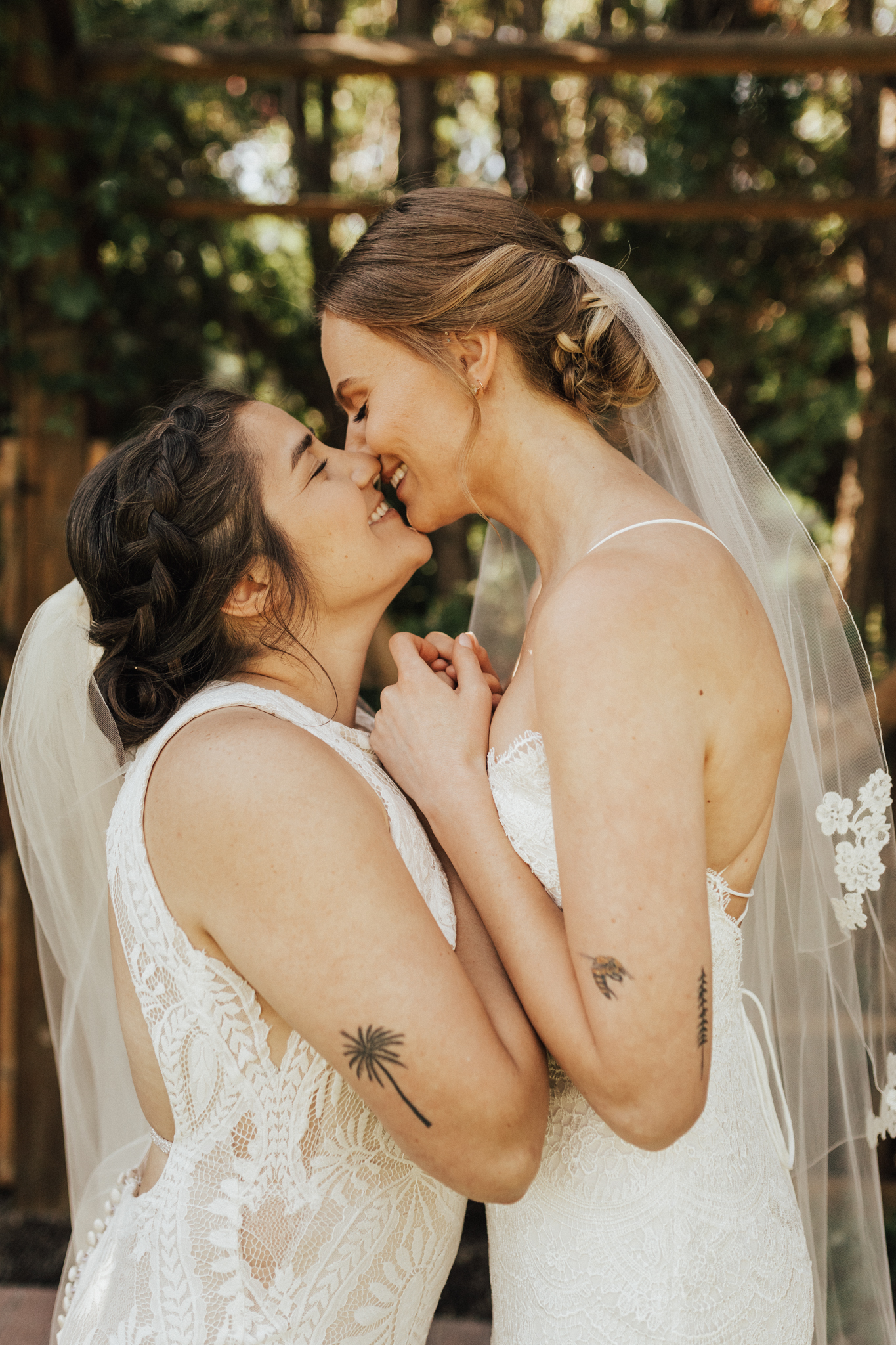Kalli and Amanda same sex hawaii wedding