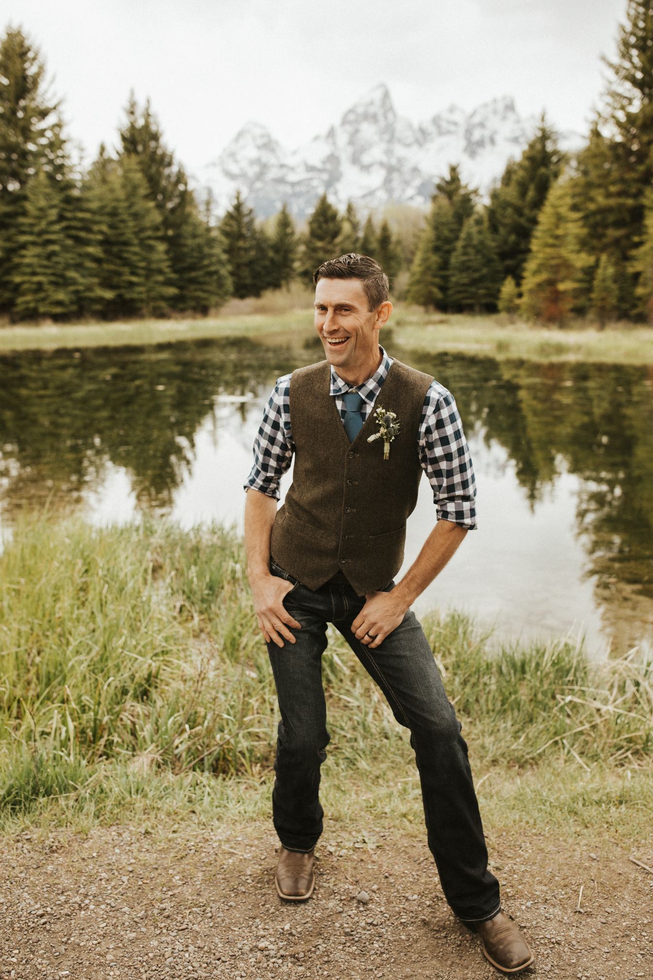 Jackson Wyoming Elopement at Schwabachers Landing