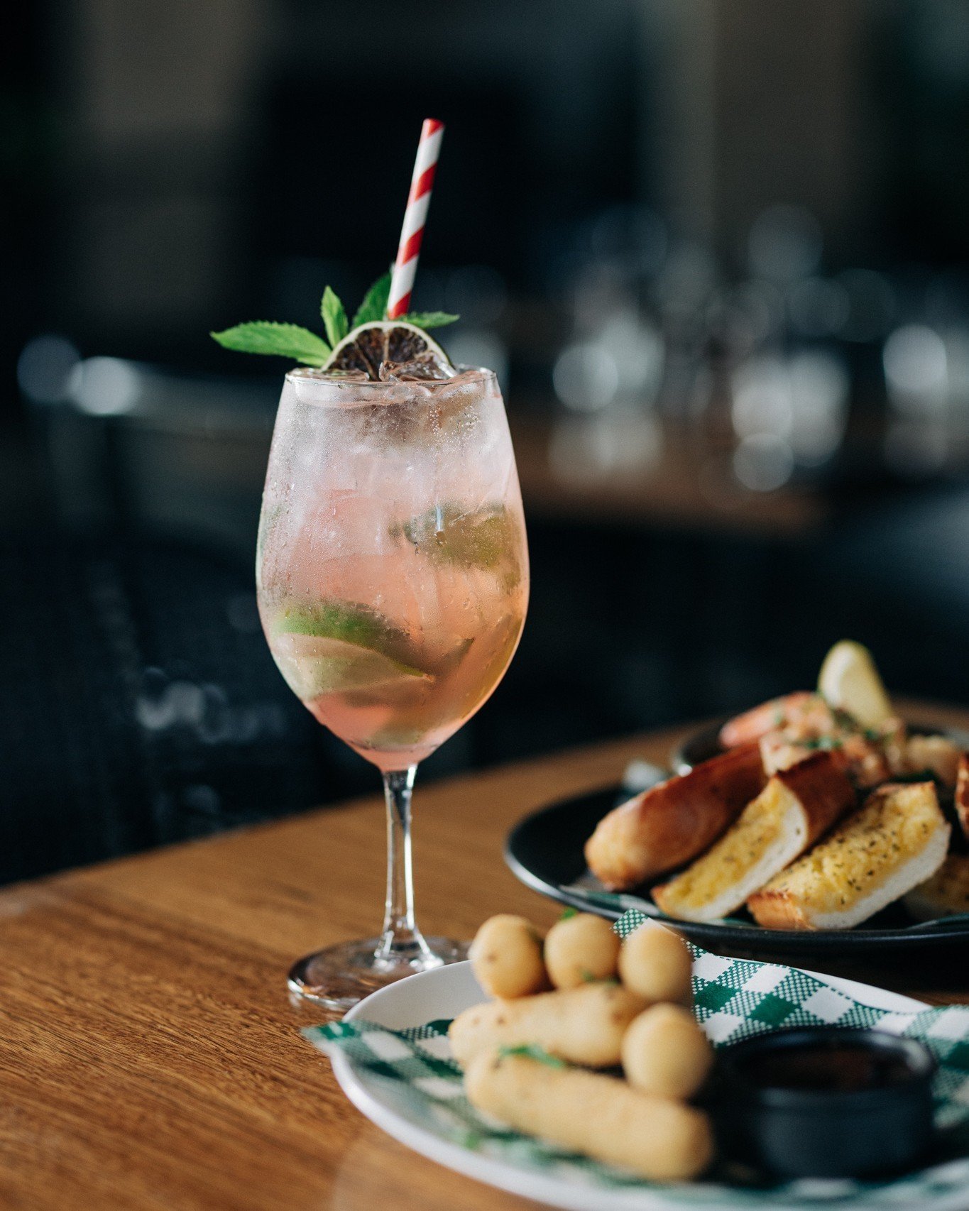 Parry St Garage will be opening for Mother&rsquo;s Day lunch! 🥂
With bookings available from 12pm, you can treat your Mum to a delicious Italian lunch. Who can say no to that?!

Visit our website and make your booking now 👏 #parrystgarage