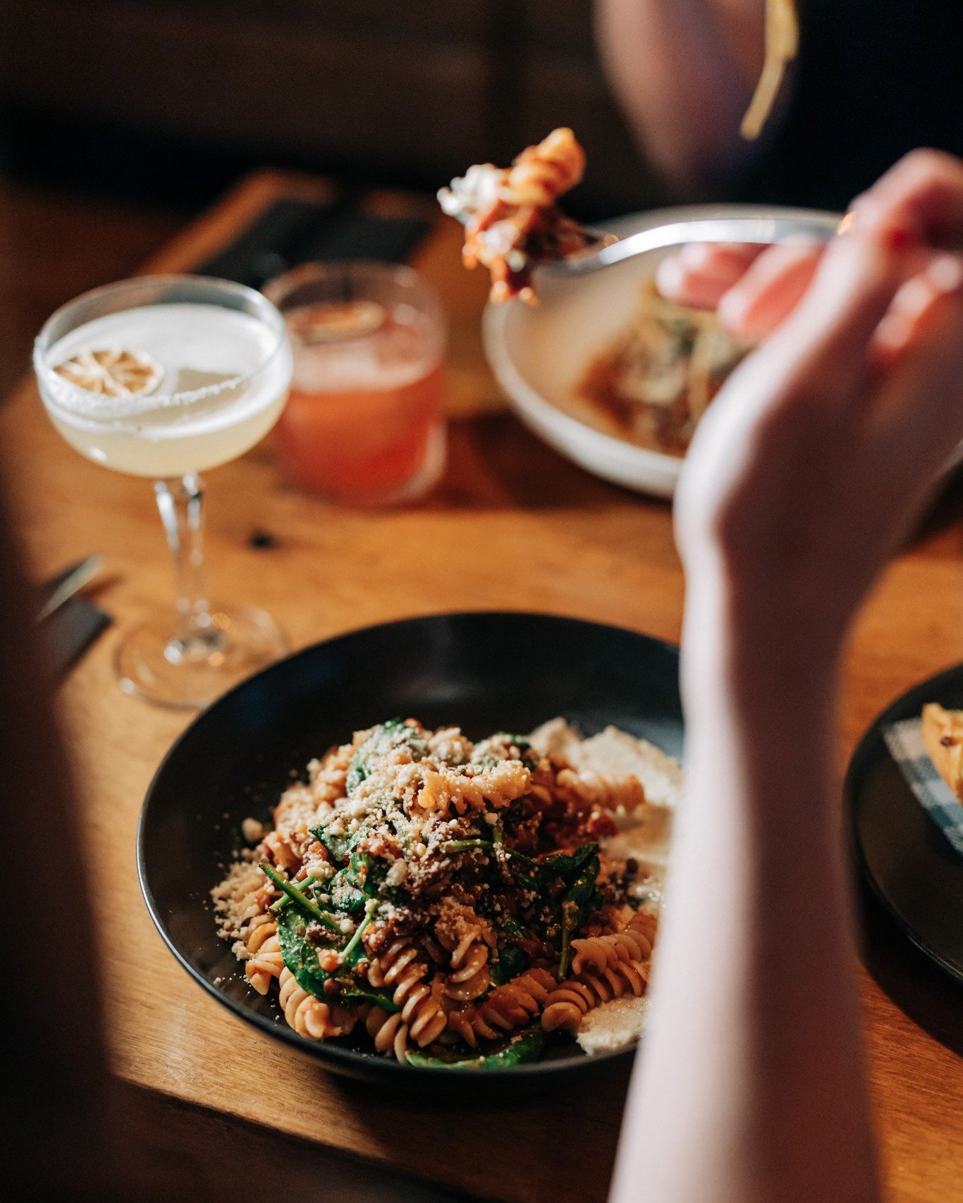 Your friendly, relaxed neighbourhood eatery open 7 days from 5pm #parrystgarage 🍷🍝🍕🍻