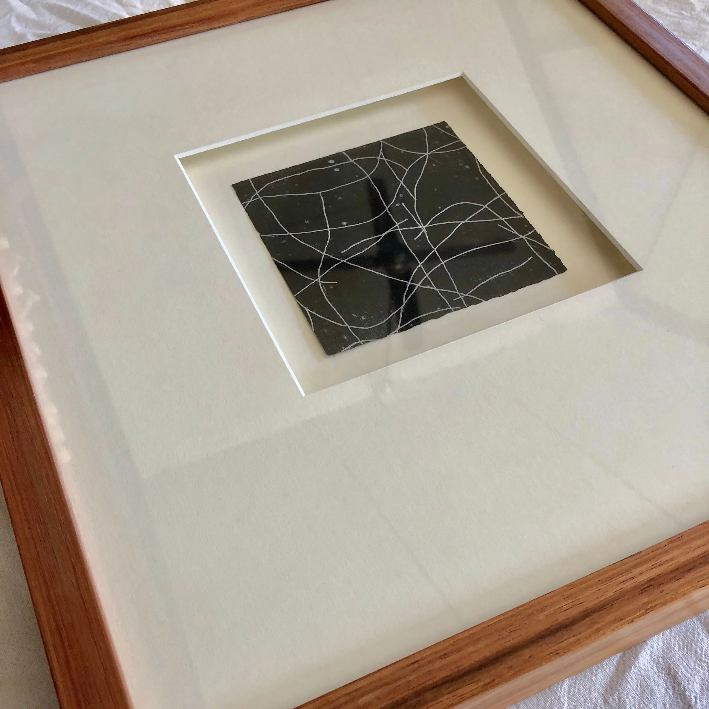 Floated and shadow window mount.