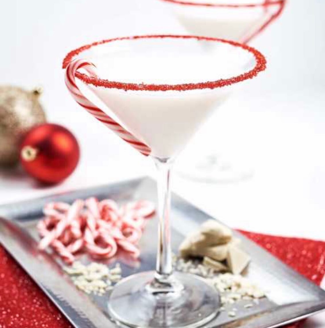 Happiest of Holidays from our family to yours. May your day be merry and bright.  WINTER WONDERLAND Ingredients
1.5 oz South Fork vodka
.75 oz peppermint schnapps
.75 oz white chocolate liqueur
Candy cane 
Red sugar

Instructions
Mix and chill ingred