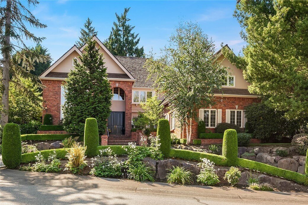 Represented Buyer | Issaquah, WA | $1,680,000 