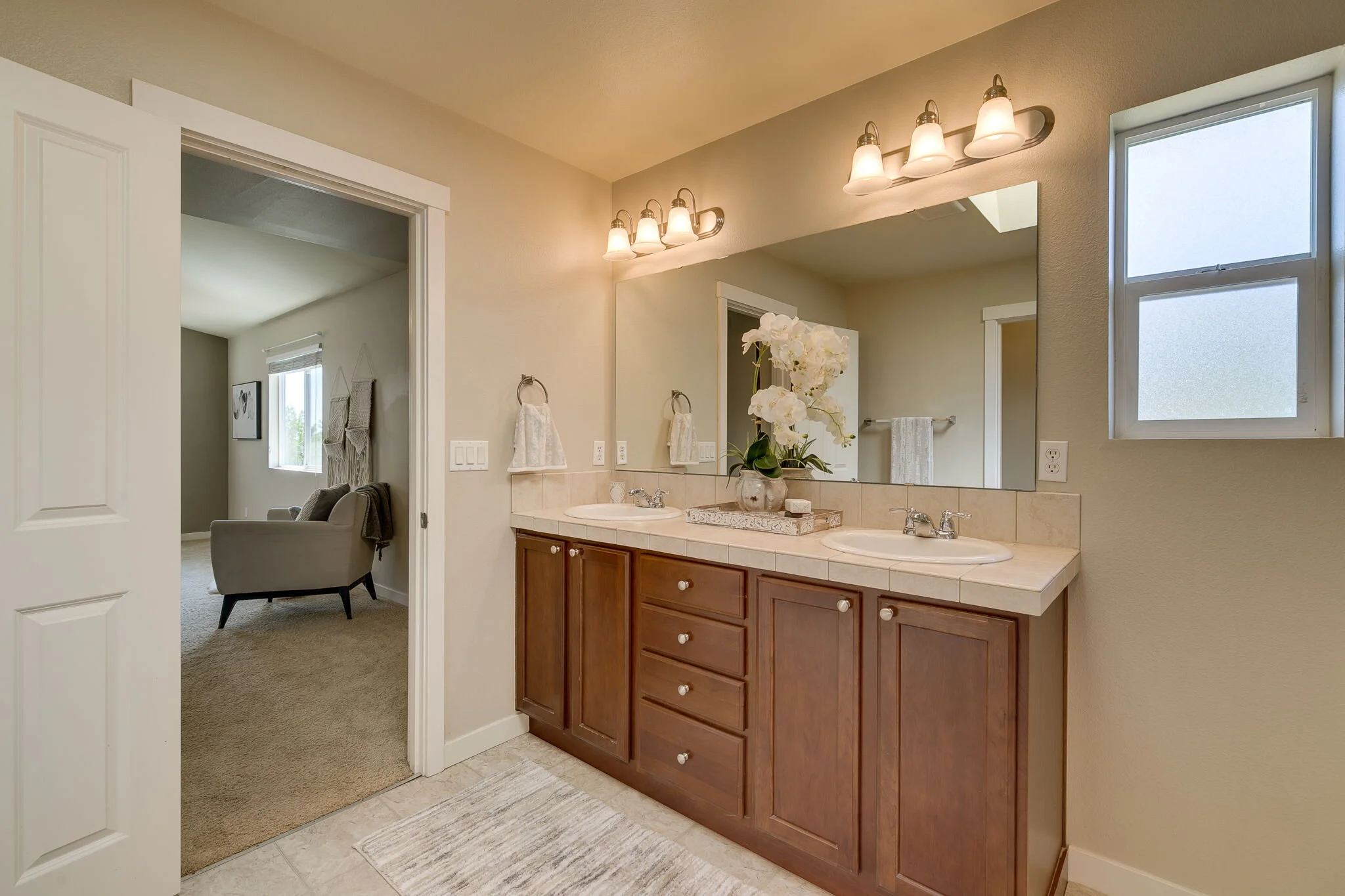 32-web-or-mls-PNW_6022blended.jpg