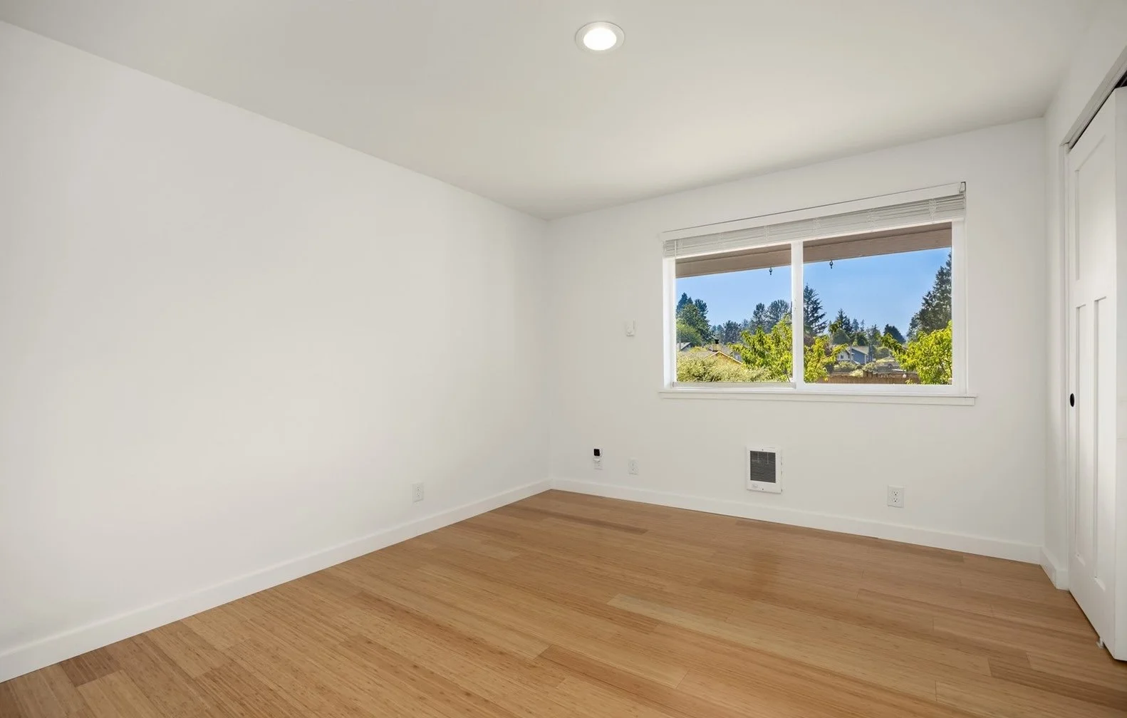 18533 22nd Dr SE, Bothell, WA 98012 20.jpeg