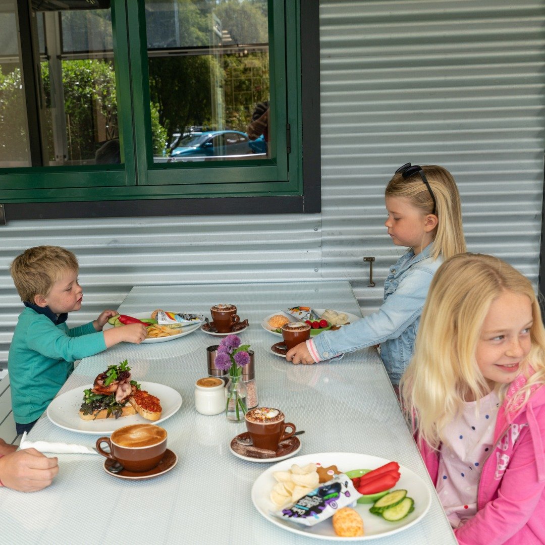 How's the school holidays going? Bring the kids down to our caf&eacute;! We've got a kids menu that even the fussiest eaters will love (and fluffys!). Plus, you get to sip on some sweet sweet coffee while enjoying quality time ☕️

-------------------