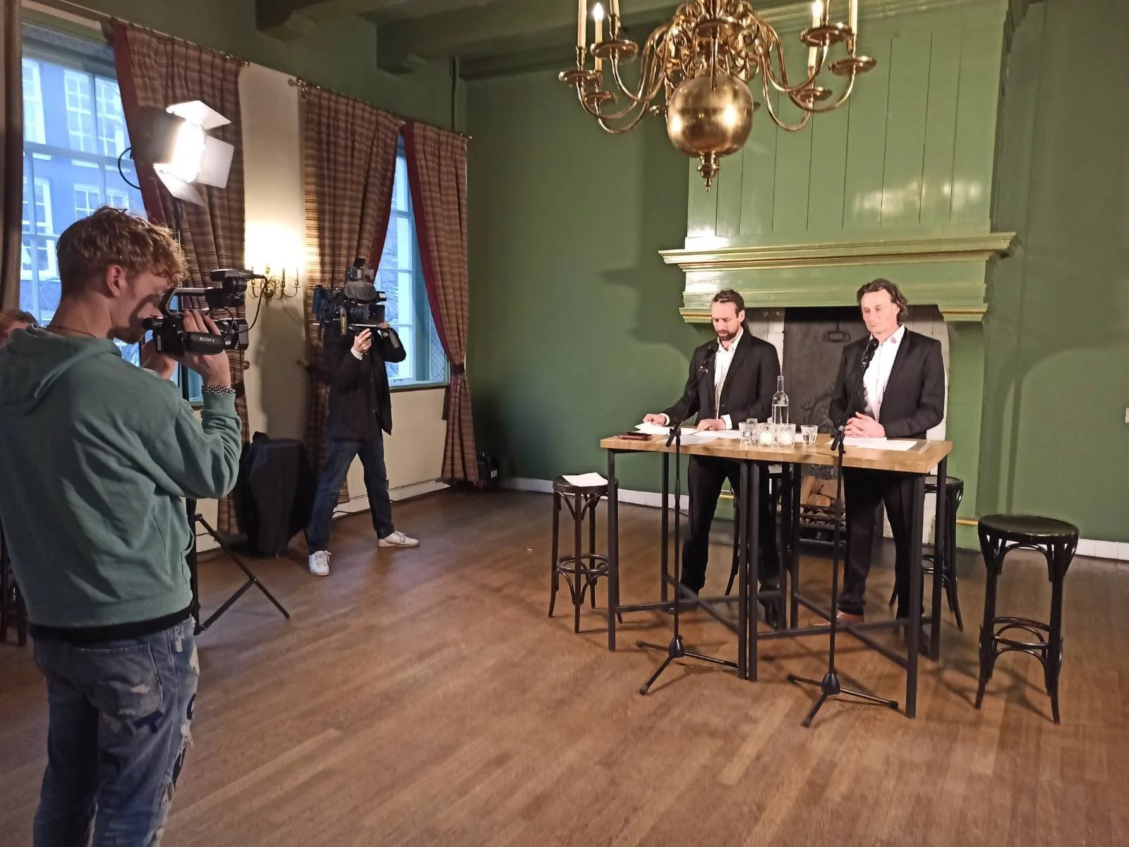 persconferentie Viruswaarheid - 8 maart 2021 17.30, Amsterdam