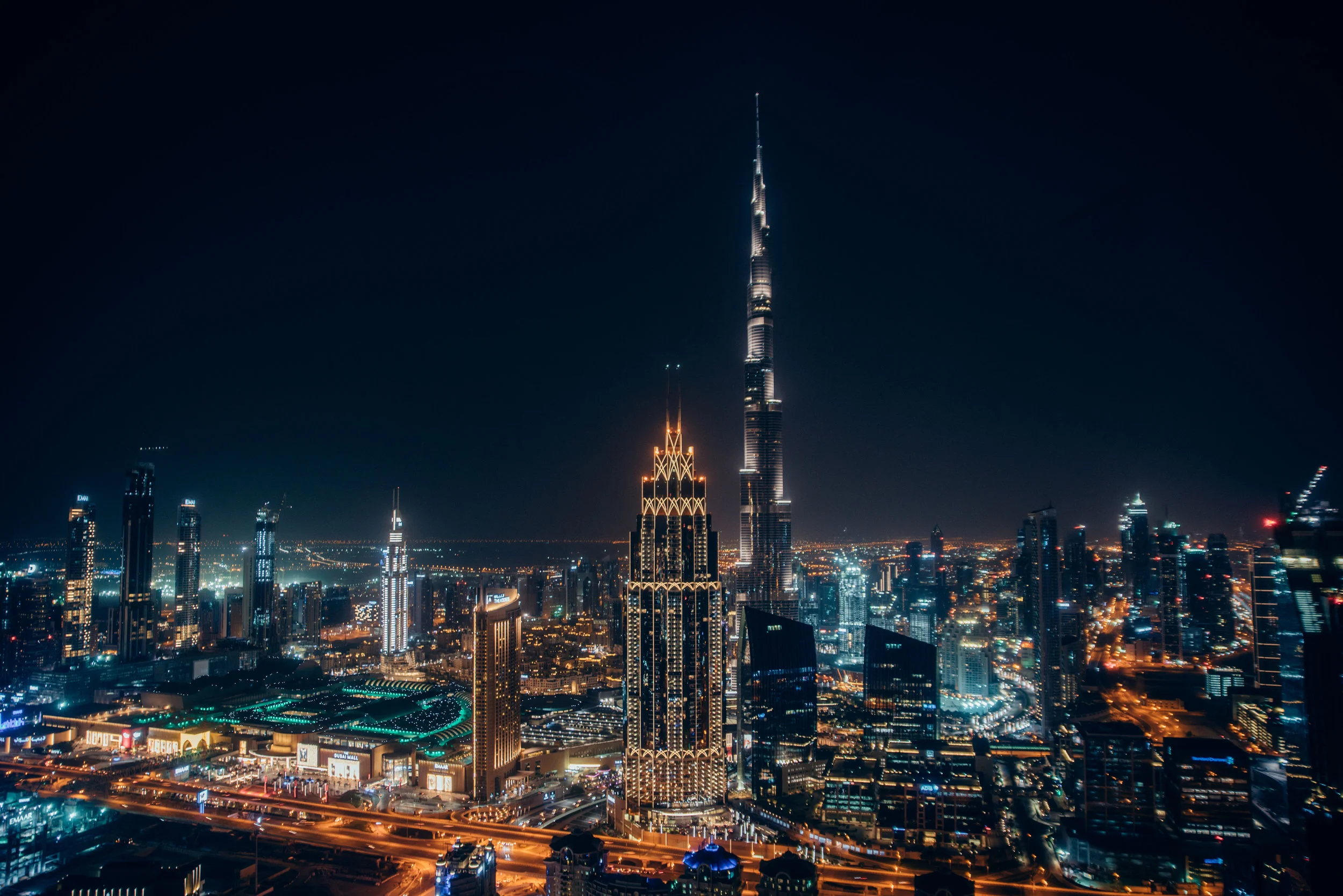 Mercedes-Benz Dubai