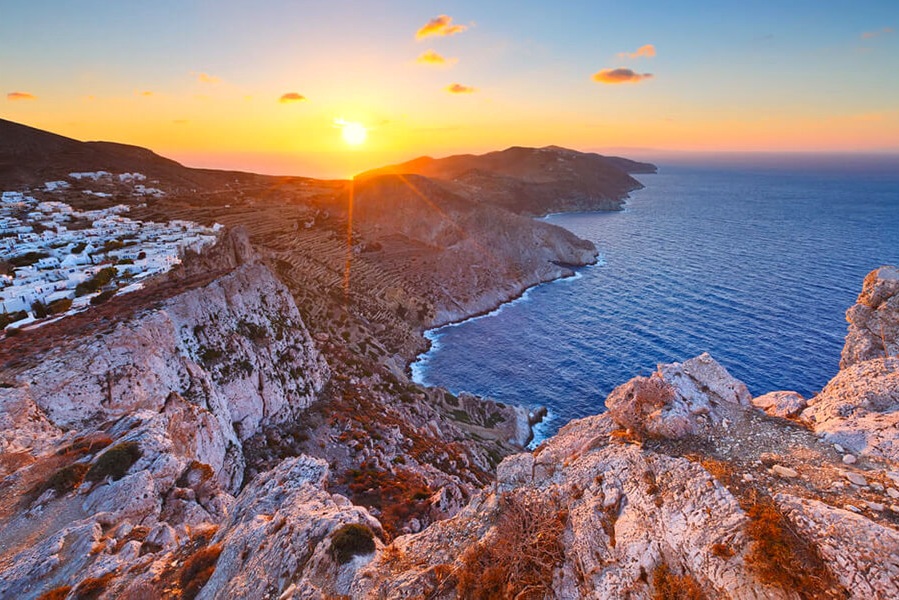 9+folegandros.jpg