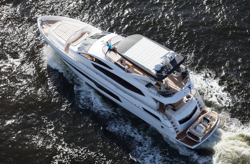 Sunseeker 75 Yacht (4).jpg