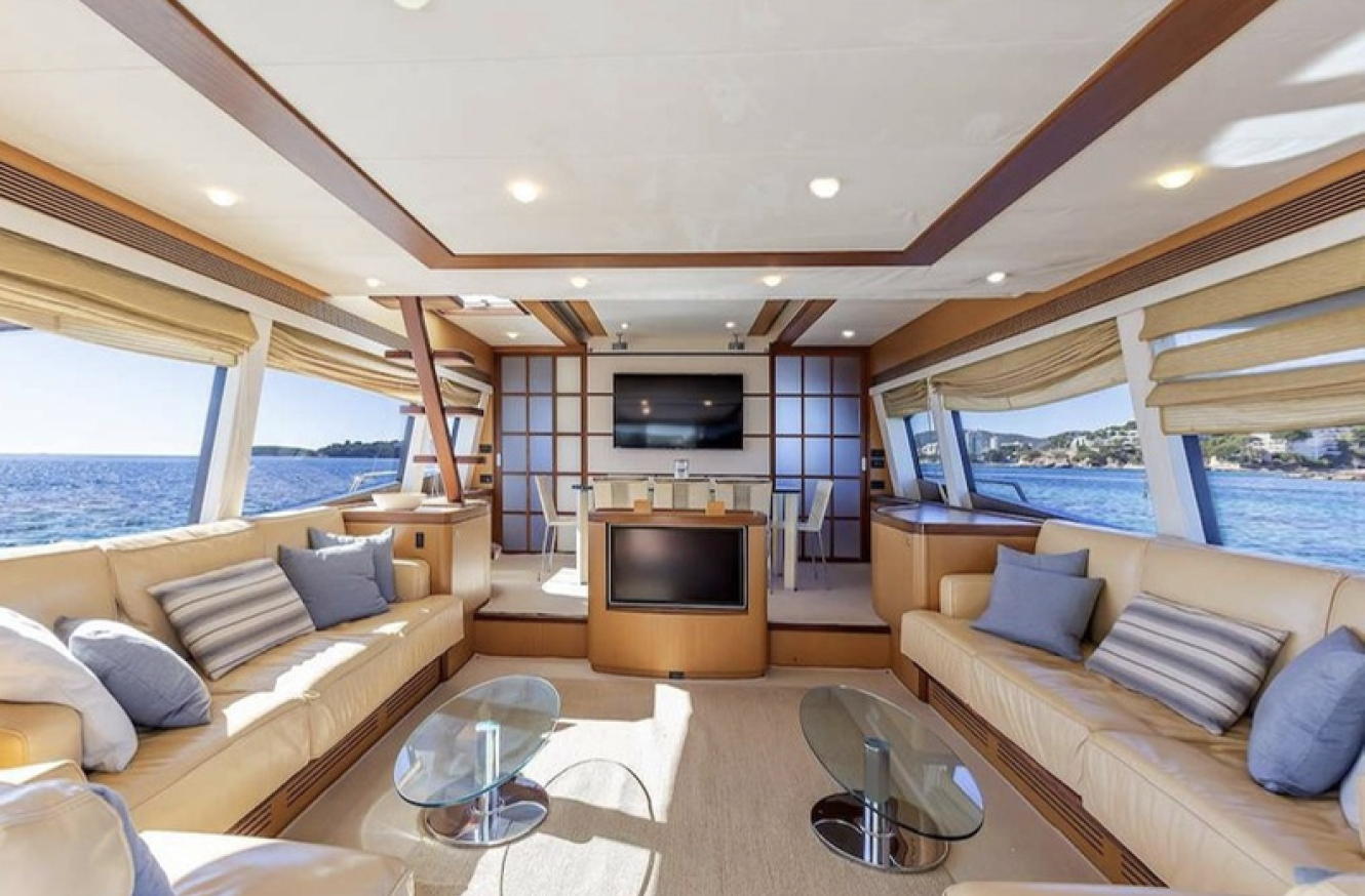 SmartYacht_Ferretti731_5.png
