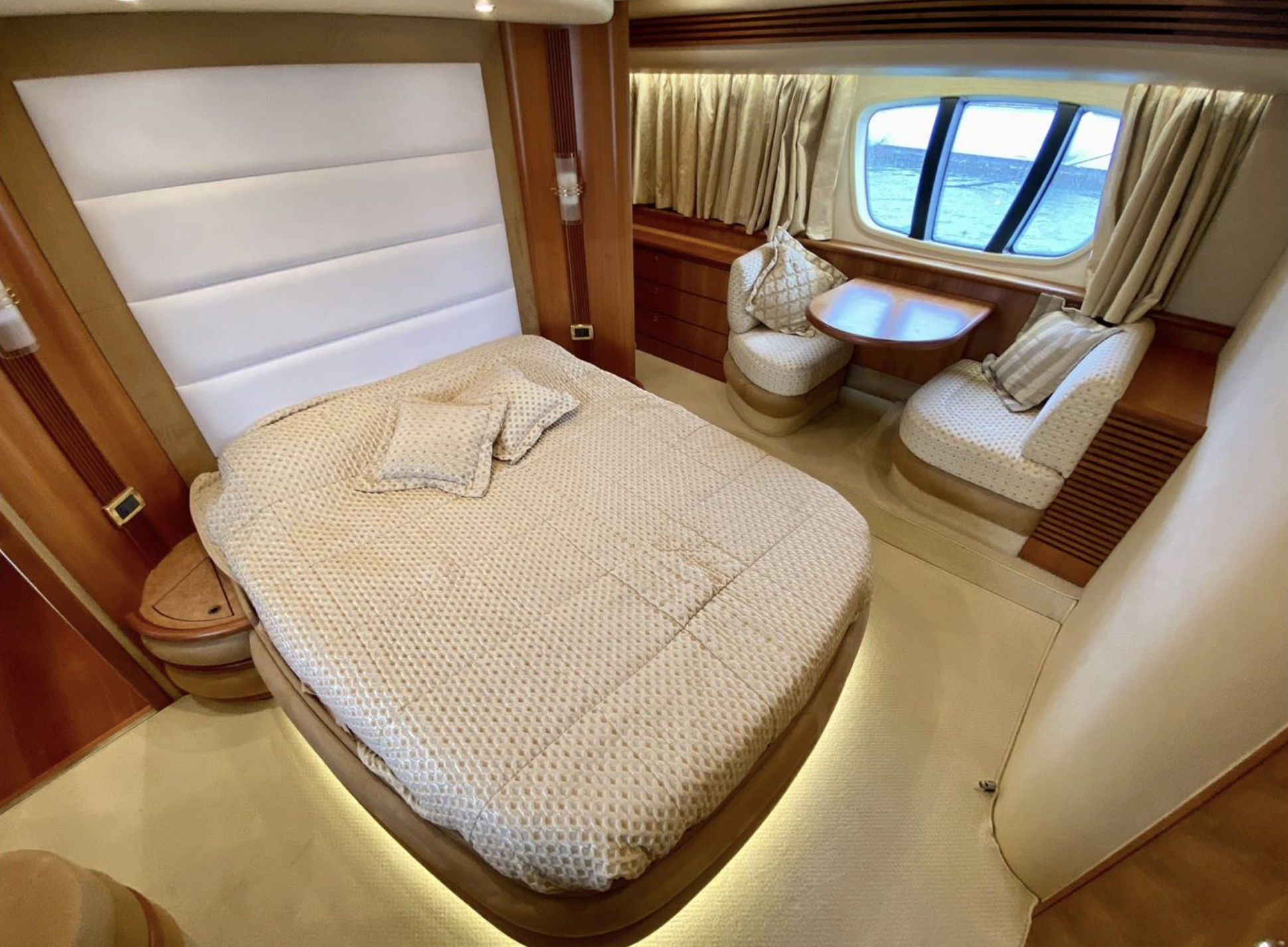 SmartYacht_Azimut 68 Evo_5.png