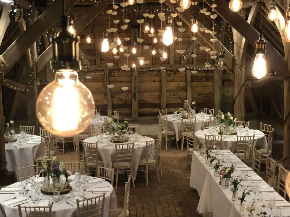 Weddings At Gildings Barn In Surrey The Drinkery Mobile Bar