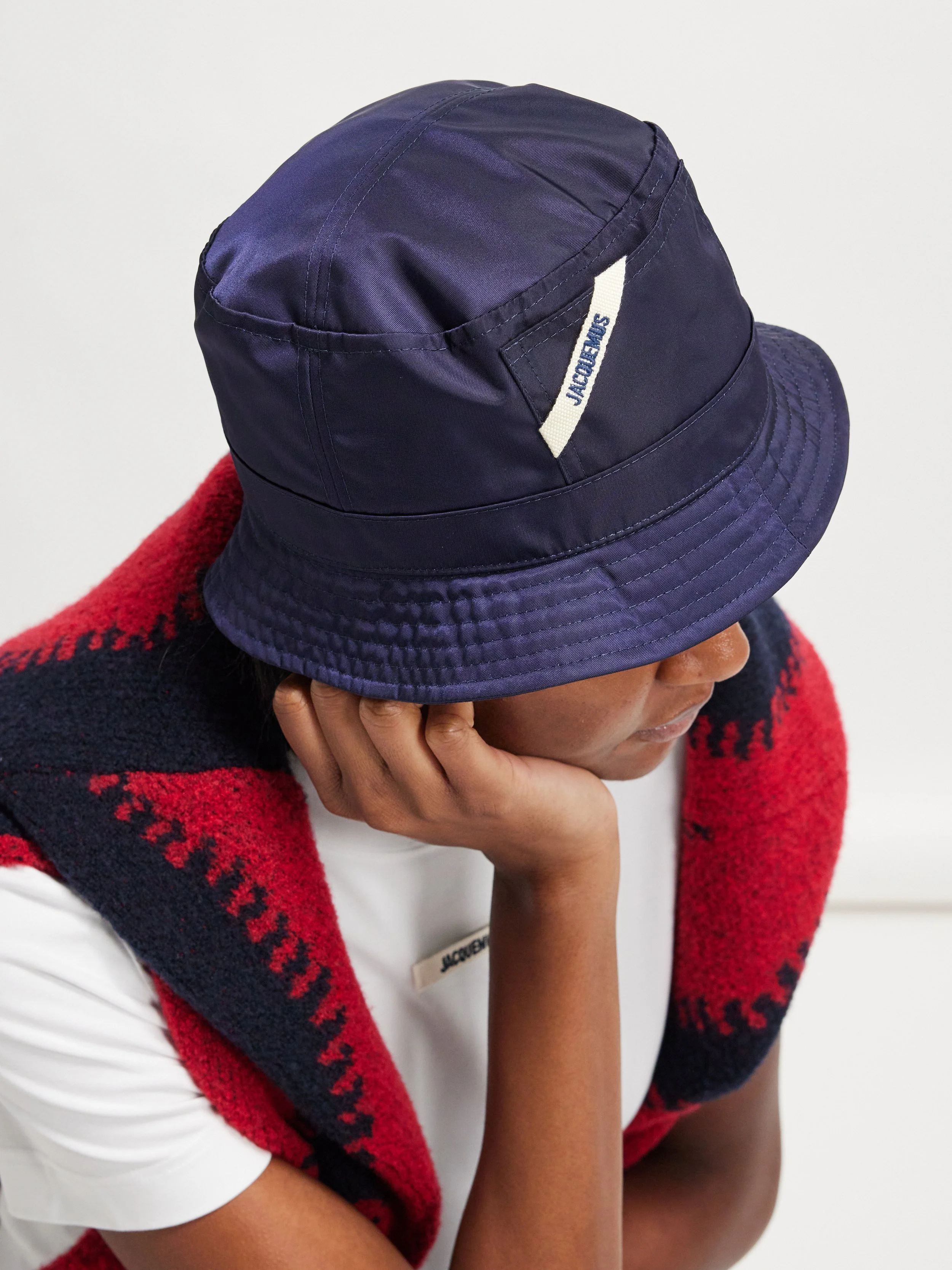 JACQUEMUS_SS24_NAVY_1563447_2-1.jpg