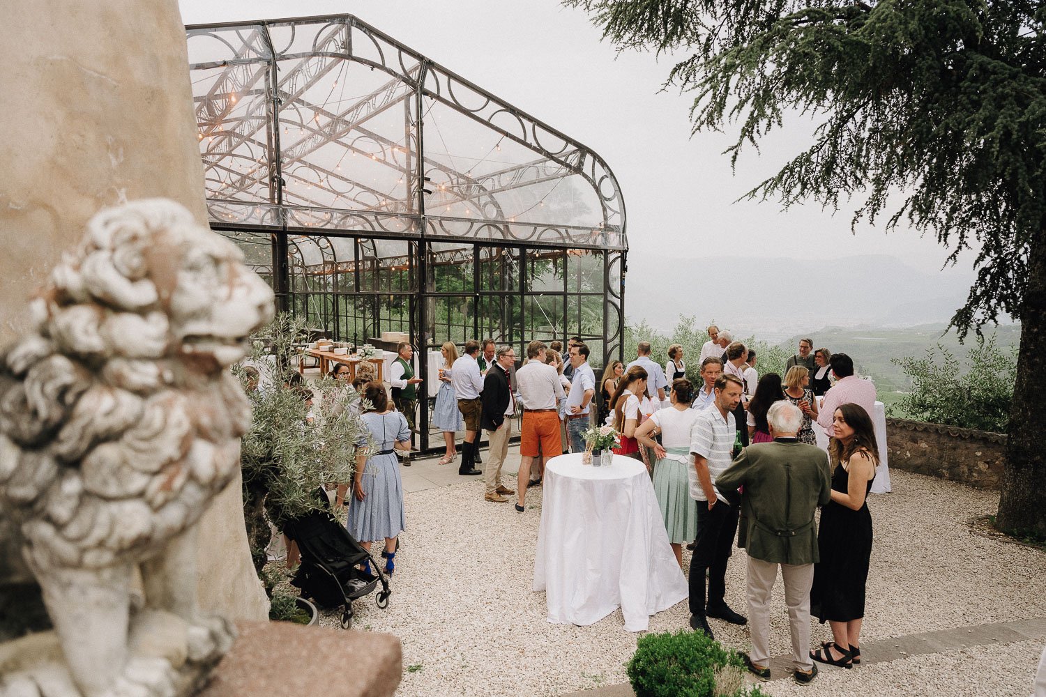 wedding photographer south tyrol freudenstein castle