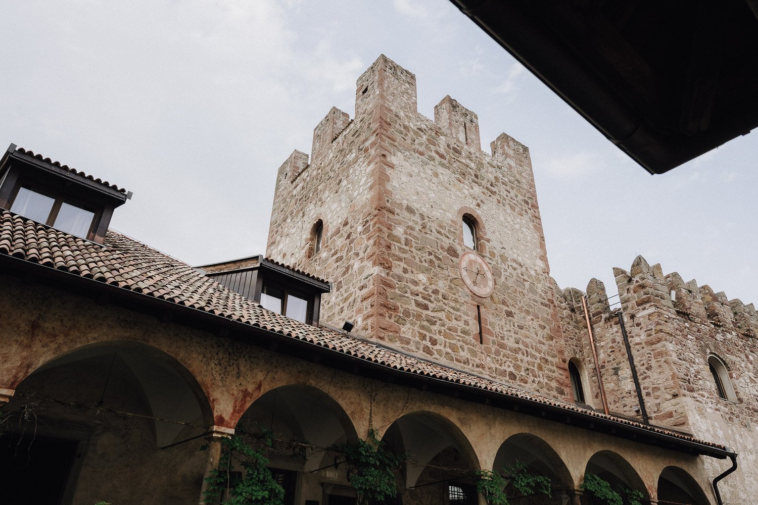 wedding photographer south tyrol freudenstein castle