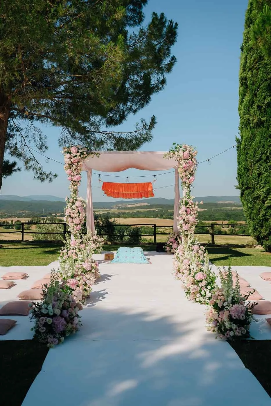 wedding photography in tuscany Italy 2026-0015.jpg