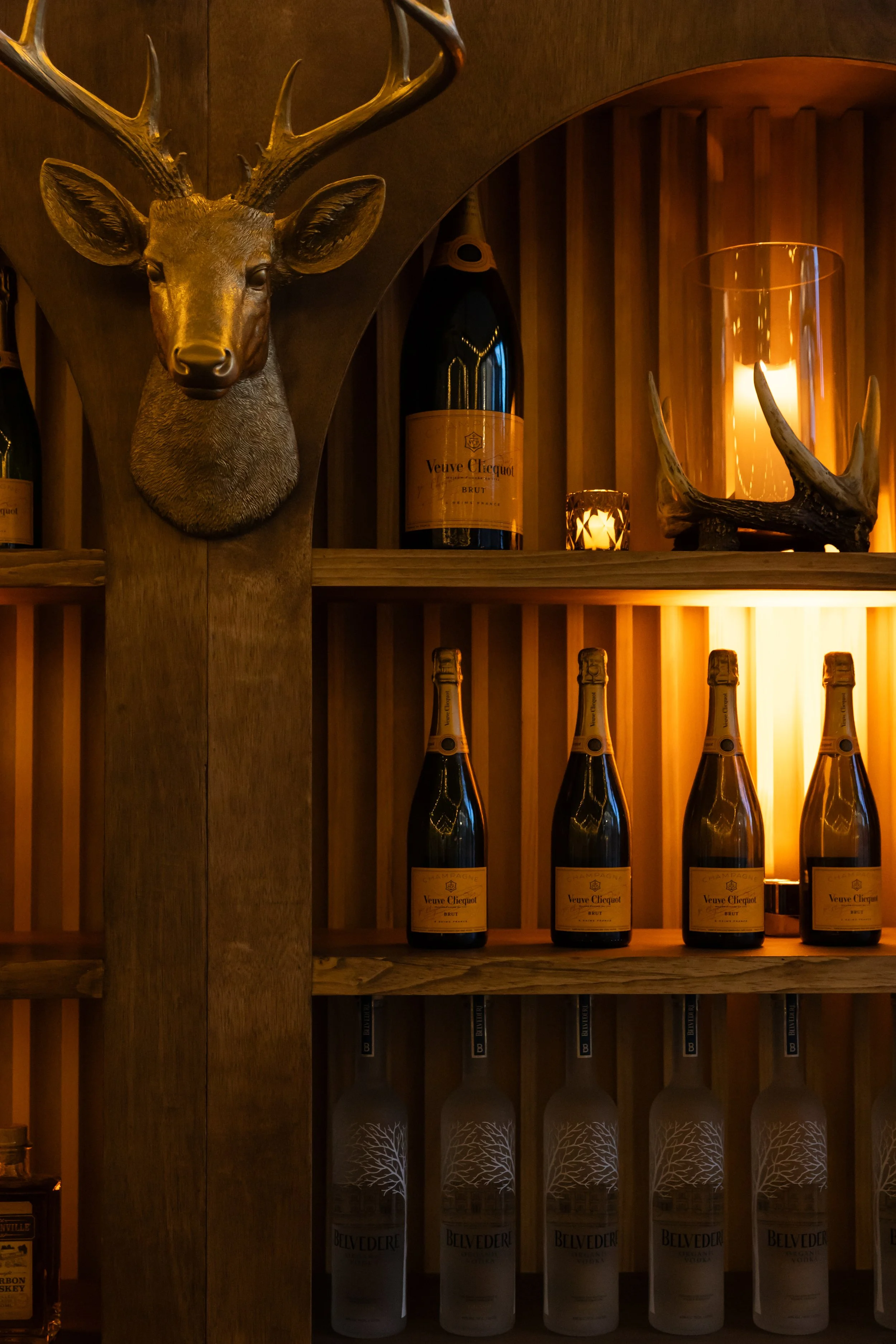 CLICQUOT IN THE SNOW