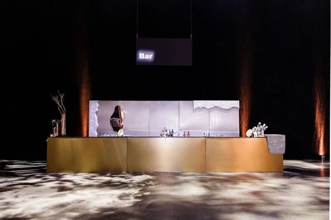 A moment for the custom bars&mdash;designed and built with our partners @form_creativeservices, seen first at this event. Along with a few other horizontal moments from the @beaconhill_expertsatwork 2025 awards show. ✨

📷 @marynguyenphotography 
Cli