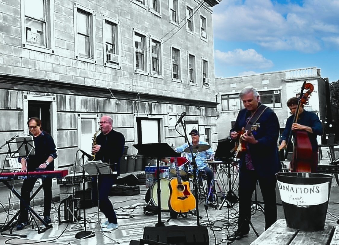 Peter Calo Band at The Bean Runner
