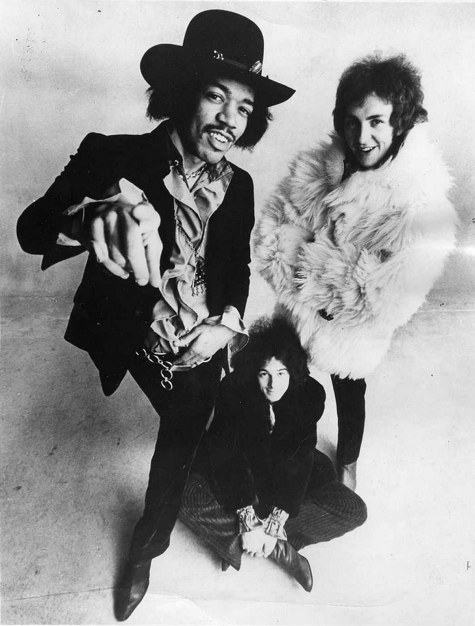 Jimi_Hendrix_experience_1968.jpg